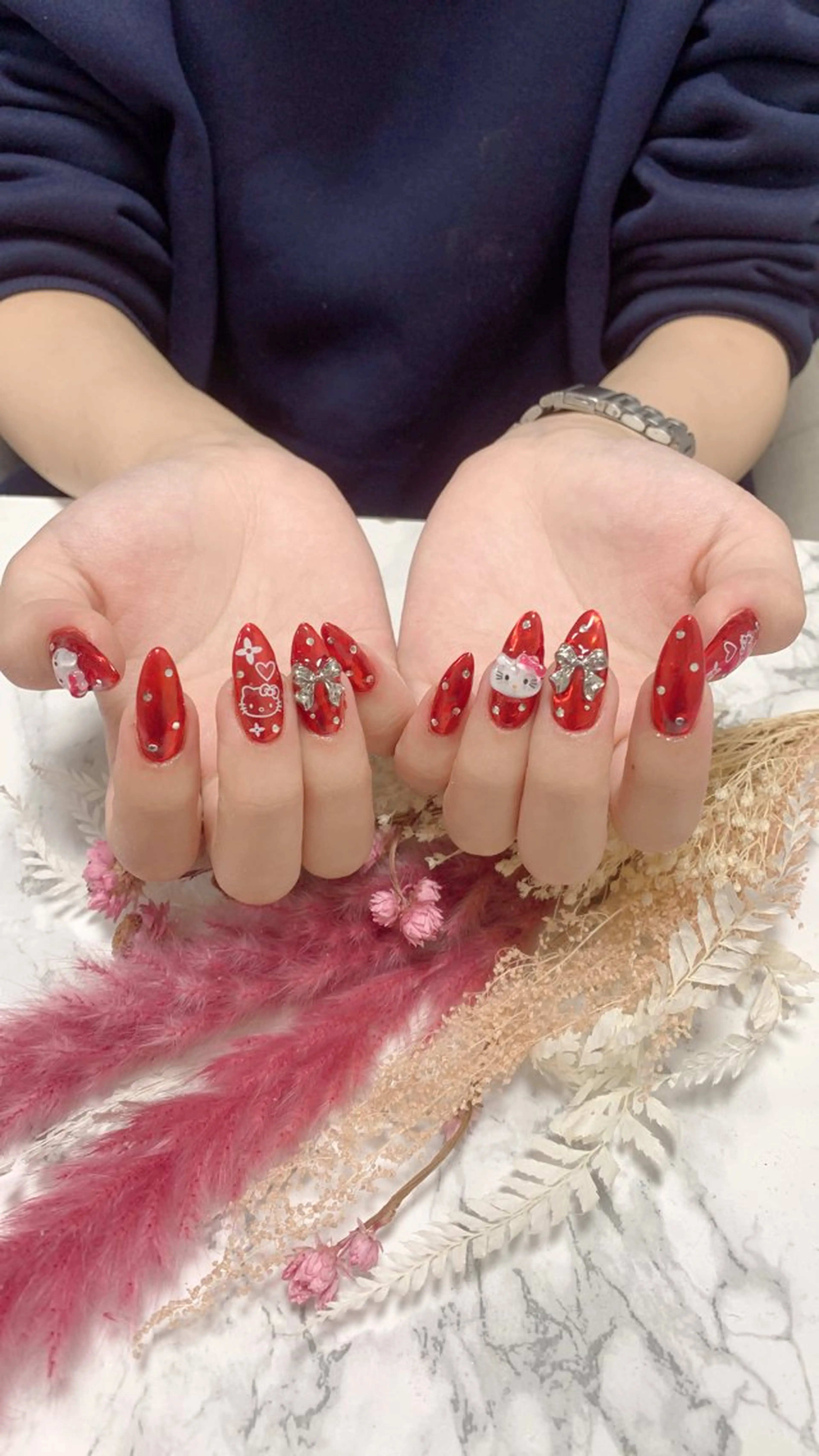 ネイル はな💎ネイル ワンホン、長さ出しのネイルデザイン