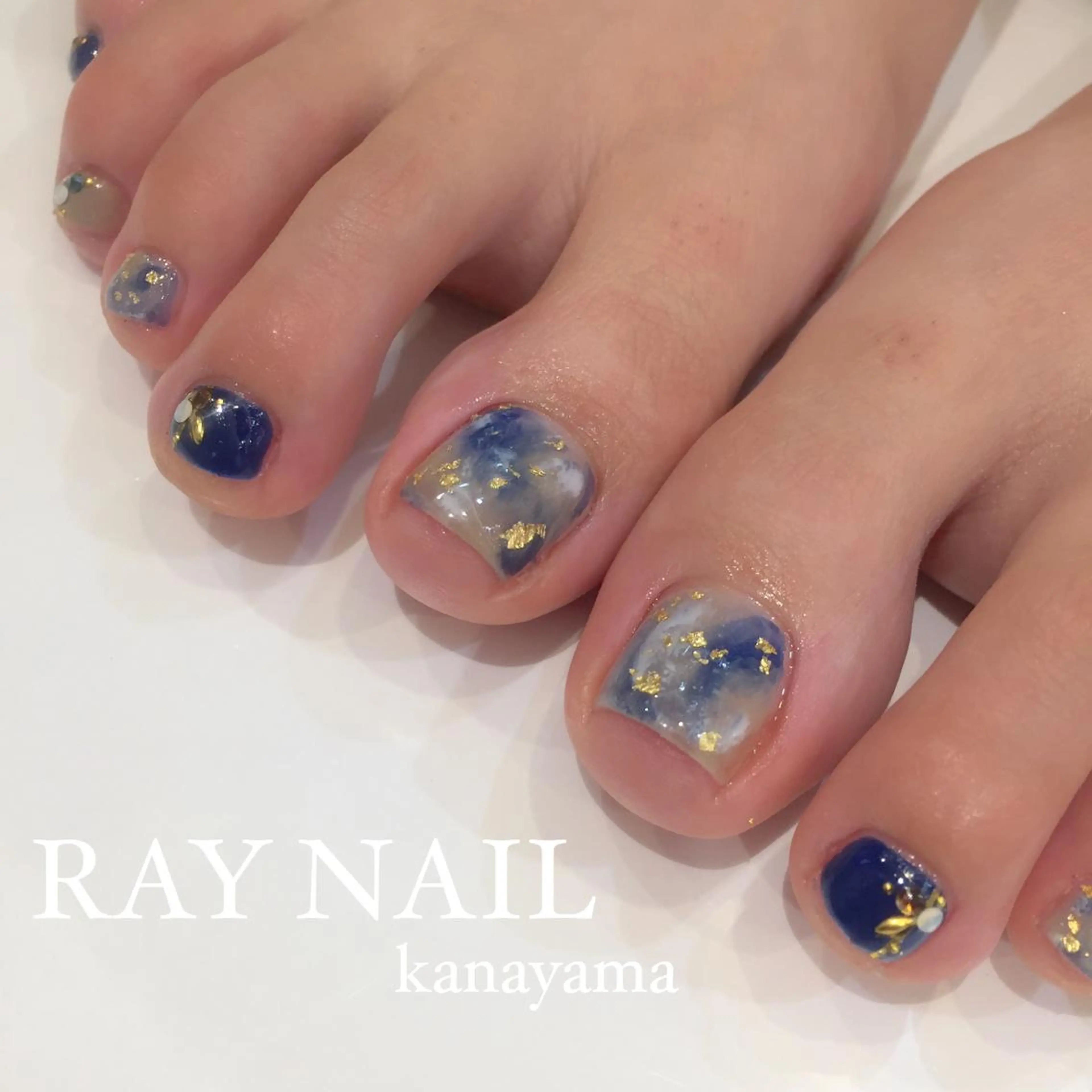 ネイル ニュアンスネイル フットネイル Arowa 伊田のネイルデザイン