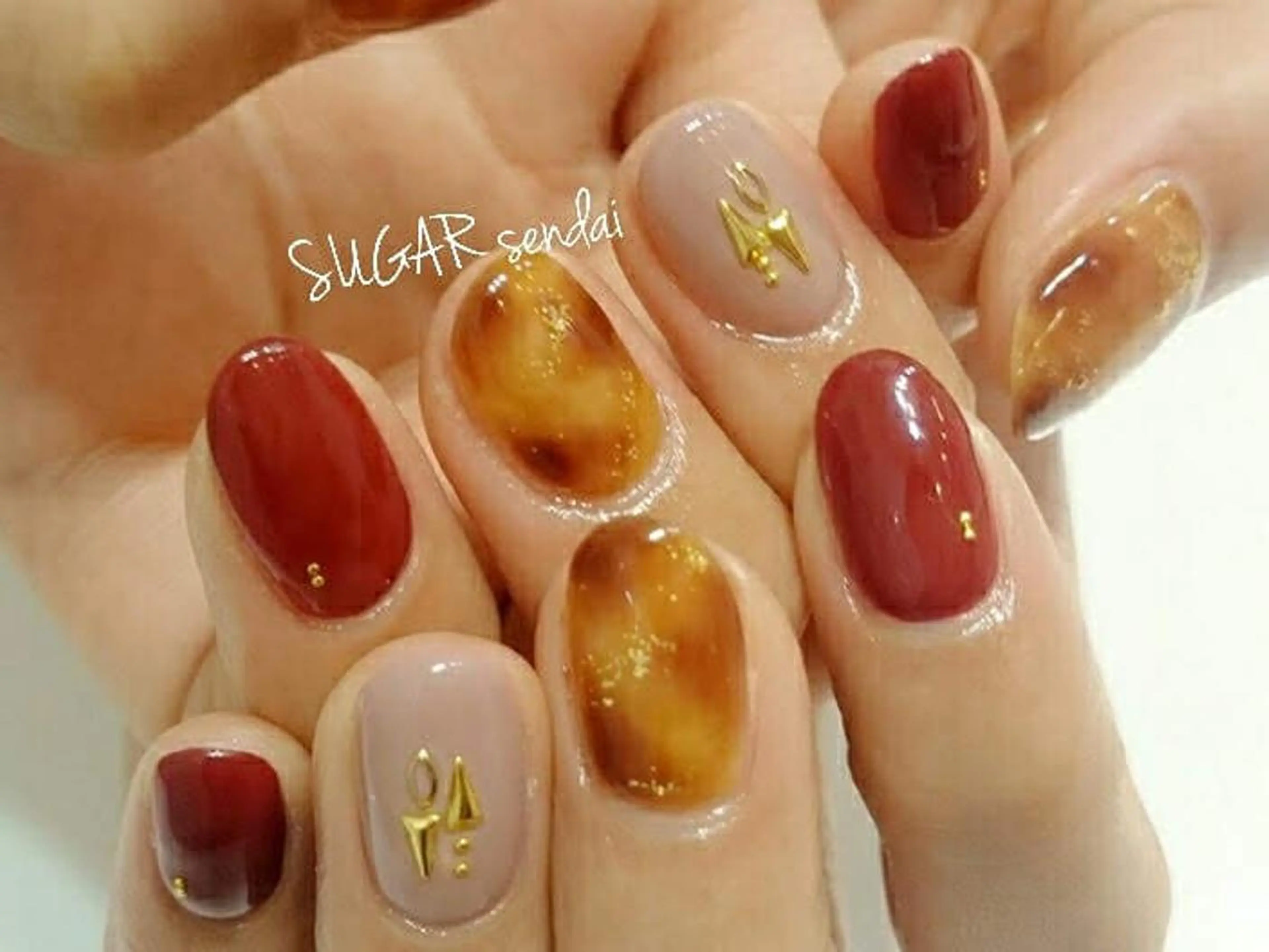 ネイル SUGAR sendai Nail所属・鈴木 ゆかりのネイルデザイン