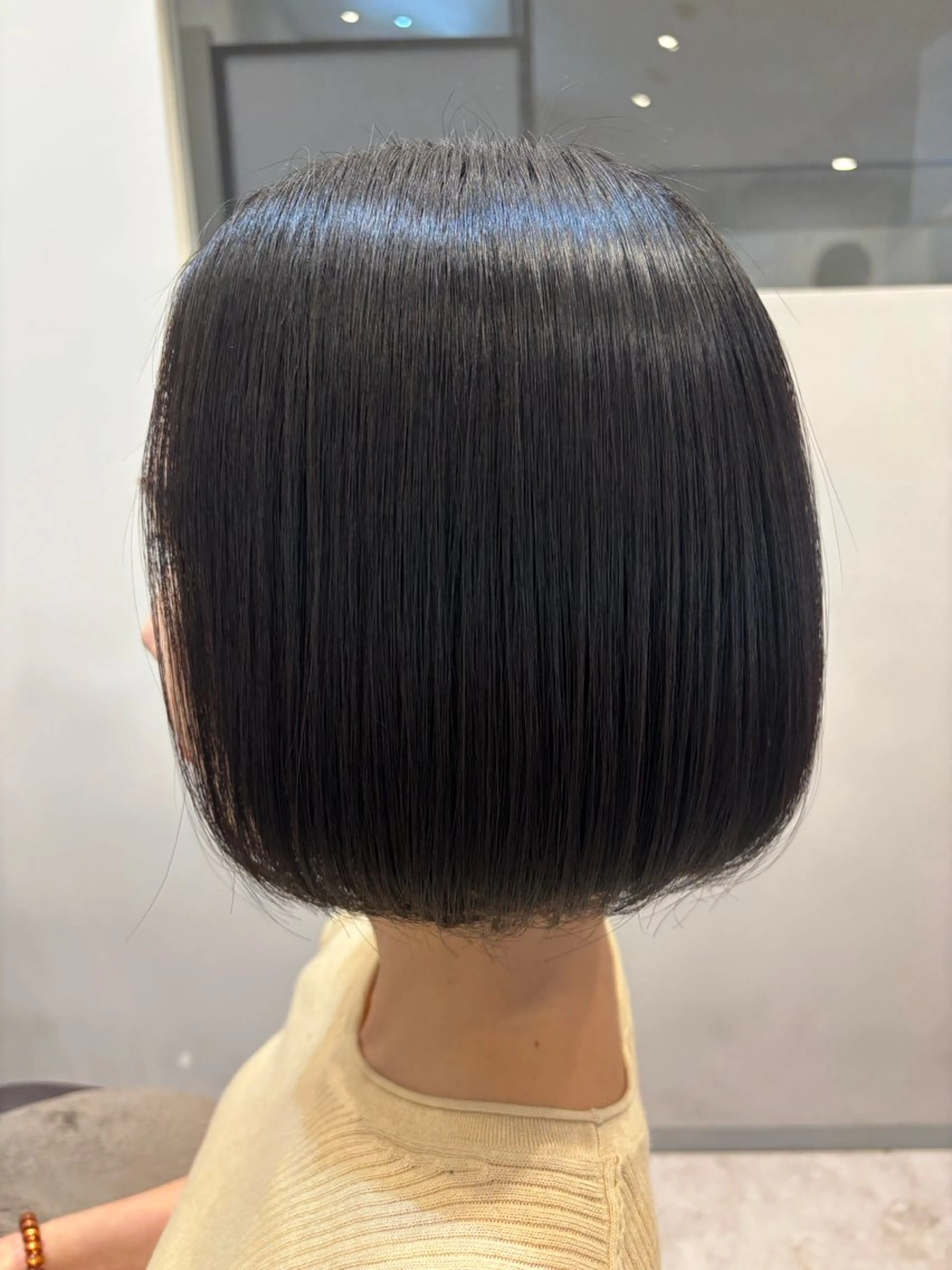 ミディアム カット 山下 ちひろのヘアスタイル