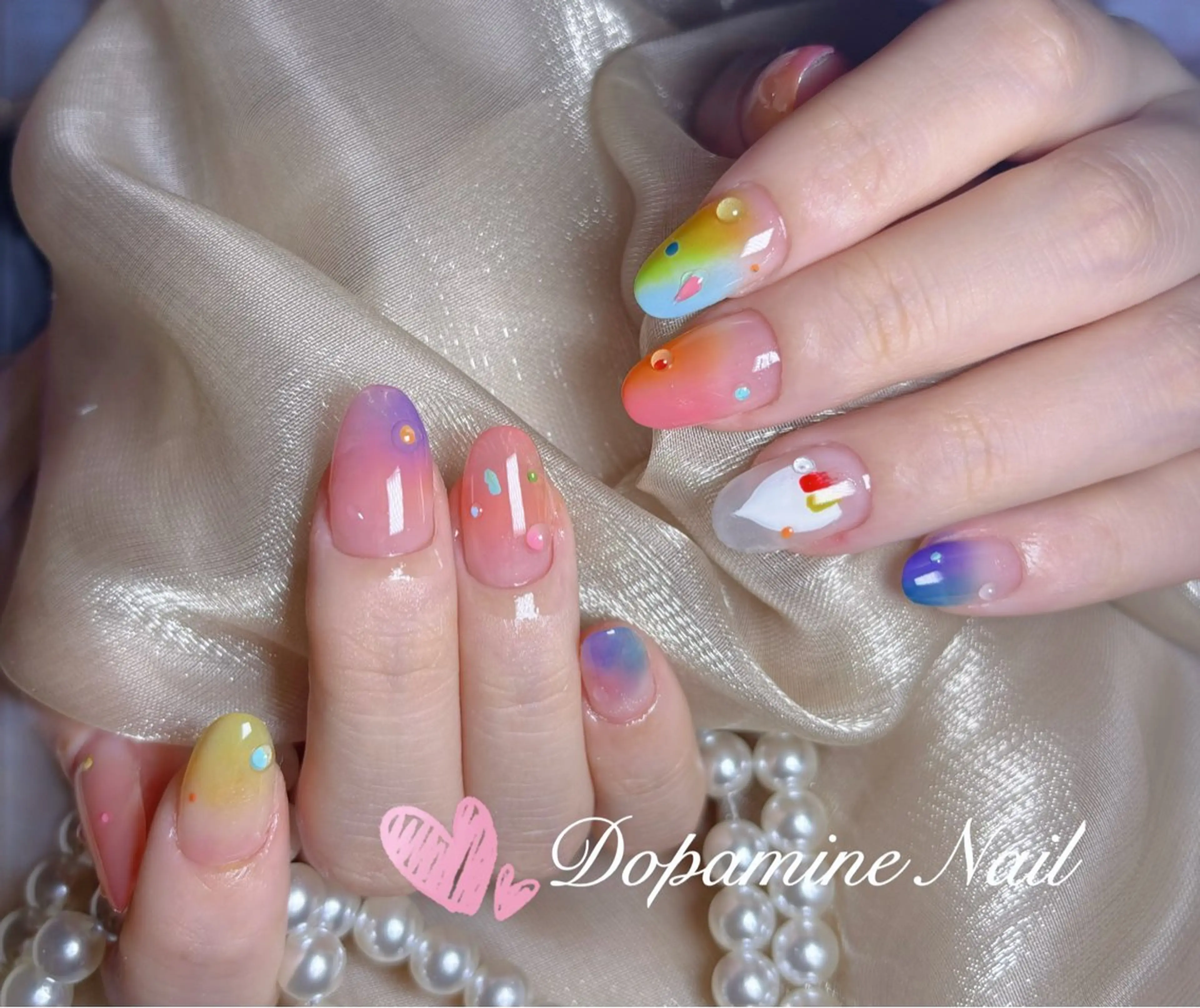 ネイル Dopamine nail 新人のネイルデザイン