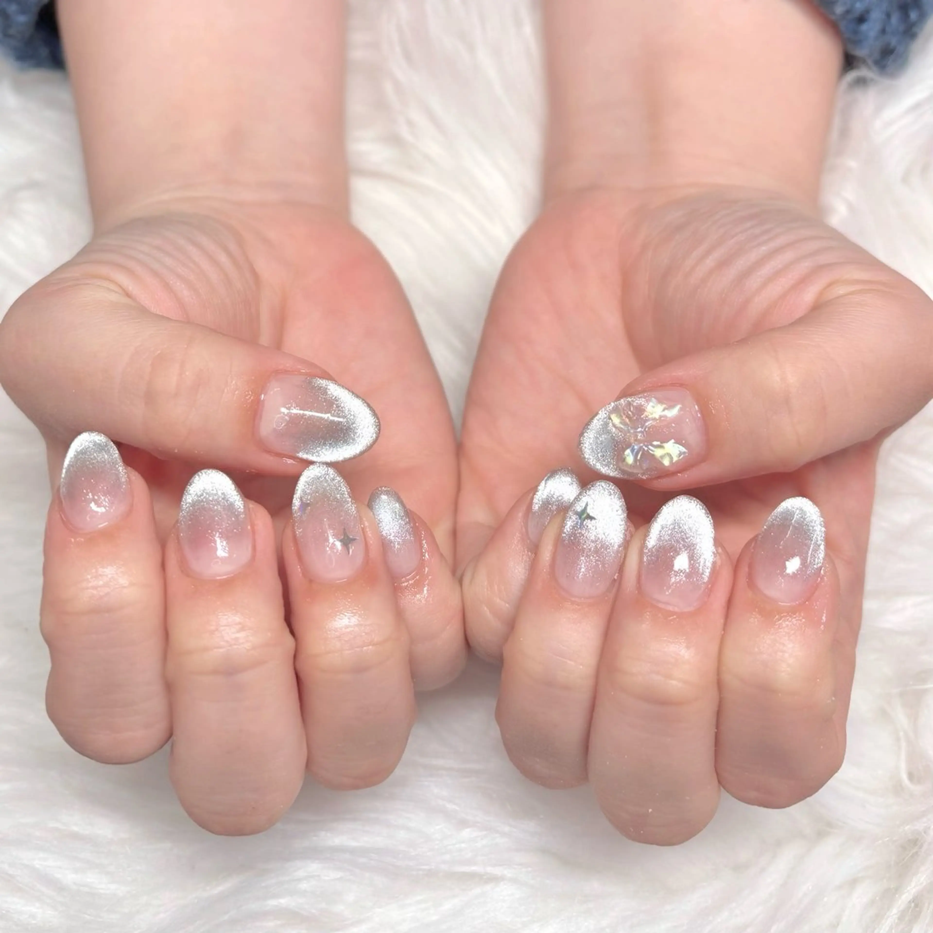 ネイル フレンチネイル ジェルネイル キラキラネイル マグネットネイル マグネットフレンチ ハンドネイル Noix nailのネイルデザイン