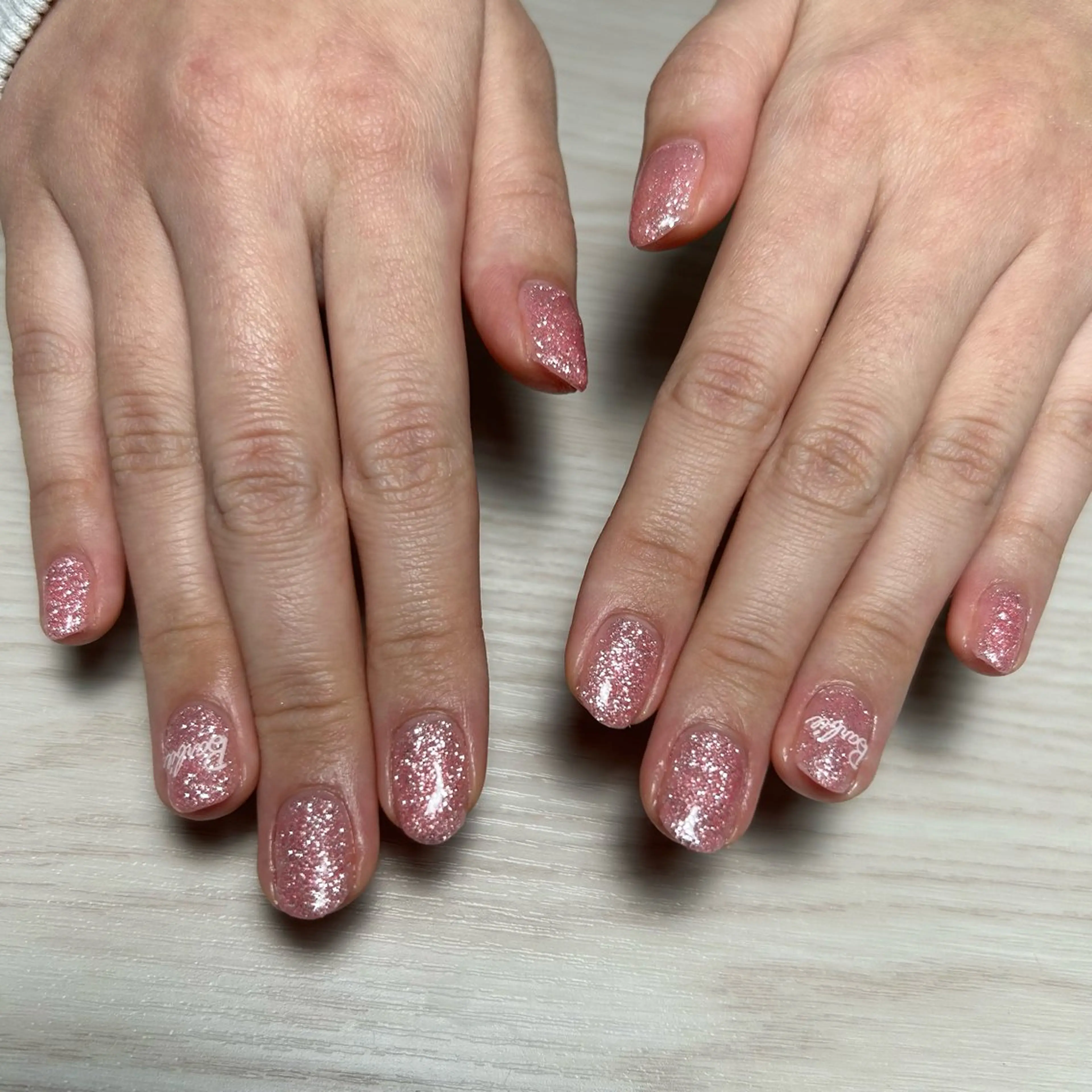 ネイル CHIMNEY ♡ﾈｲﾙ耳ツボのネイルデザイン