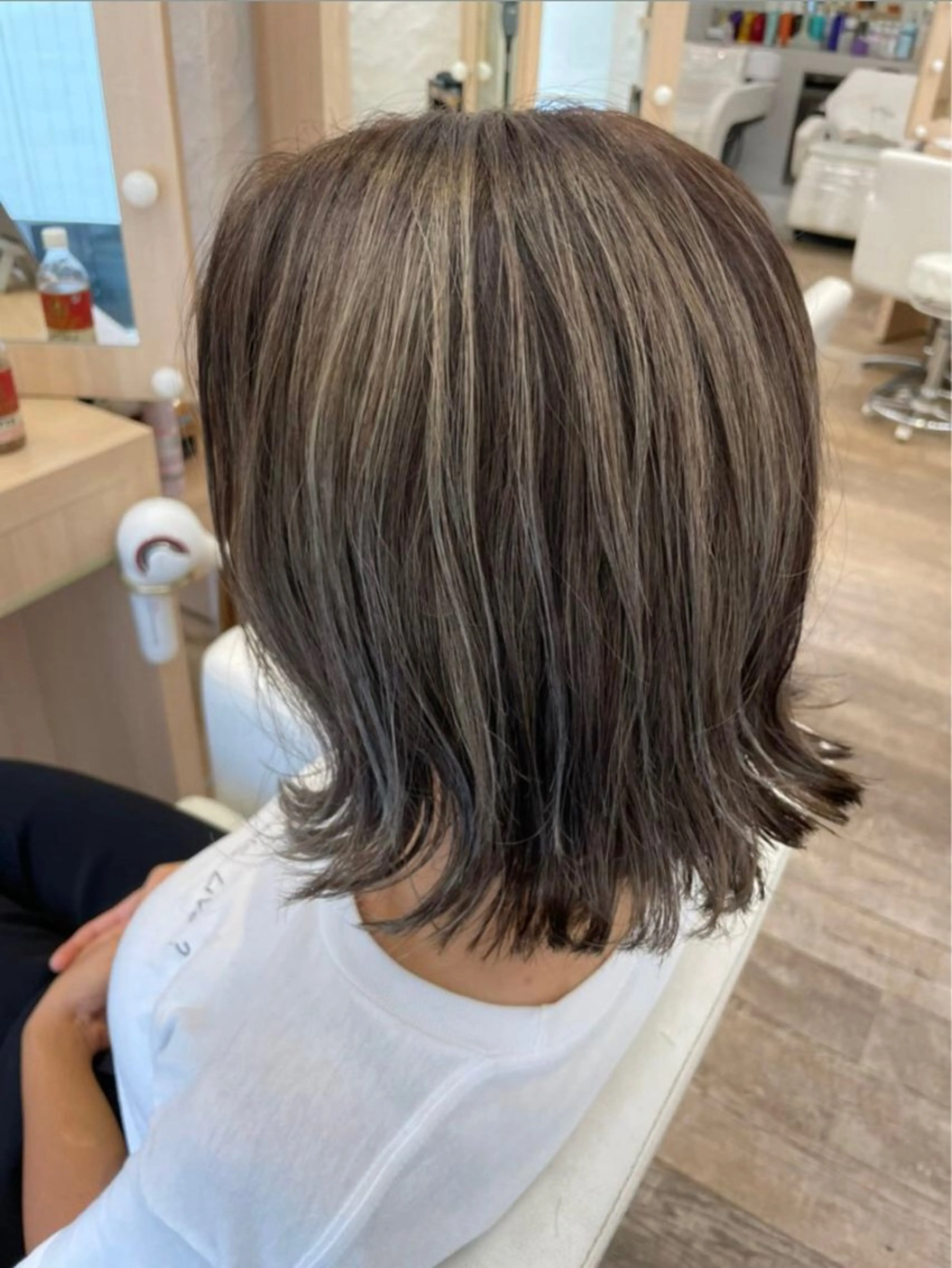 セミロング カラー パーマ ヘアアレンジ メンズ キッズ ハーフアップ 子どものヘアアレンジ メンズバレイヤージュ メンズブリーチ メンズハイライト カット ヘアカラー トリートメント ヘッドスパ ヘアセット grand story/colulu渋谷2号店所属・【店長】miura 🤍coluluのヘアスタイル