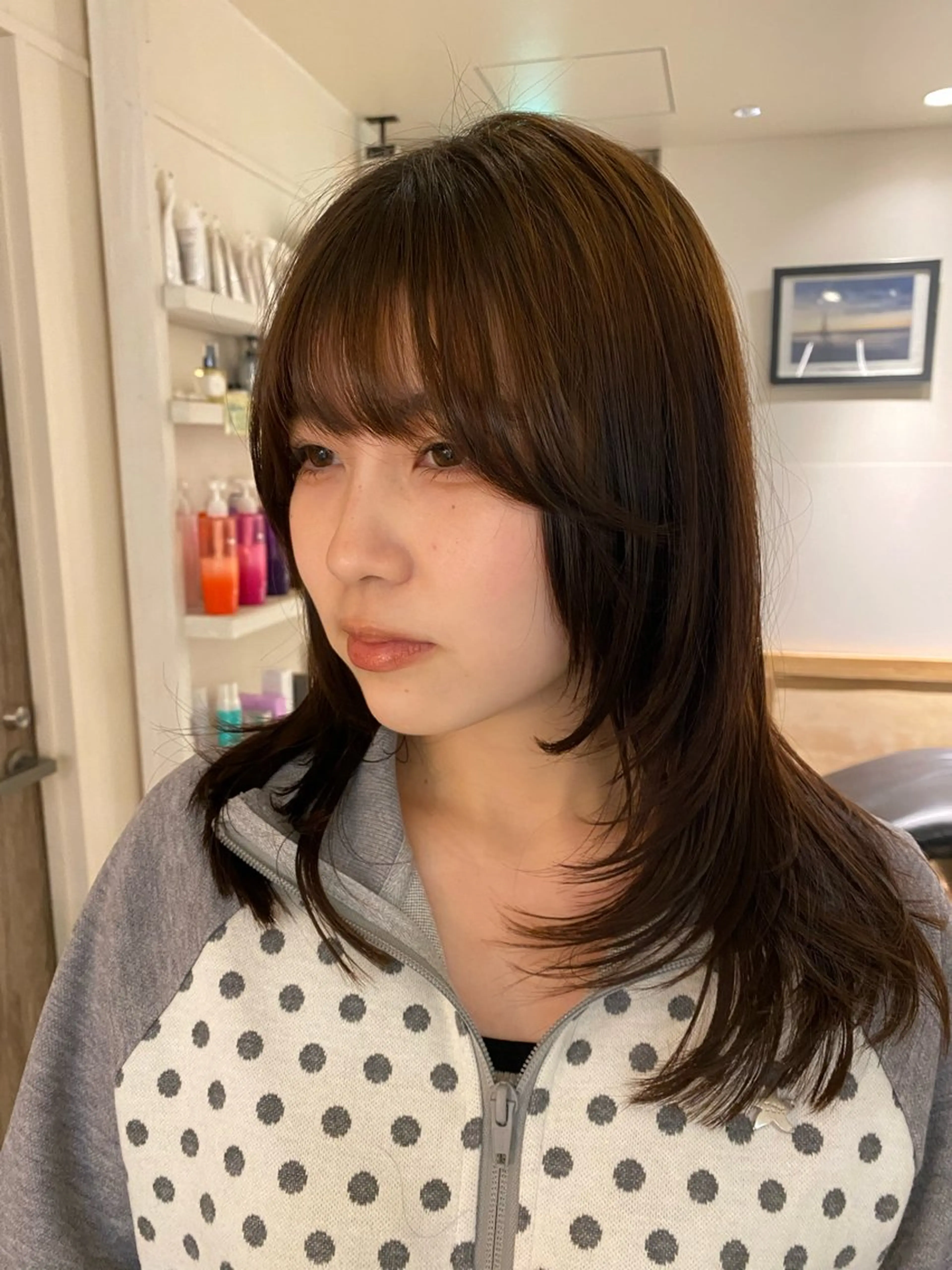 セミロング カラー カット ヘアカラー ナチュラルヘア🫧 ナナミのヘアスタイル