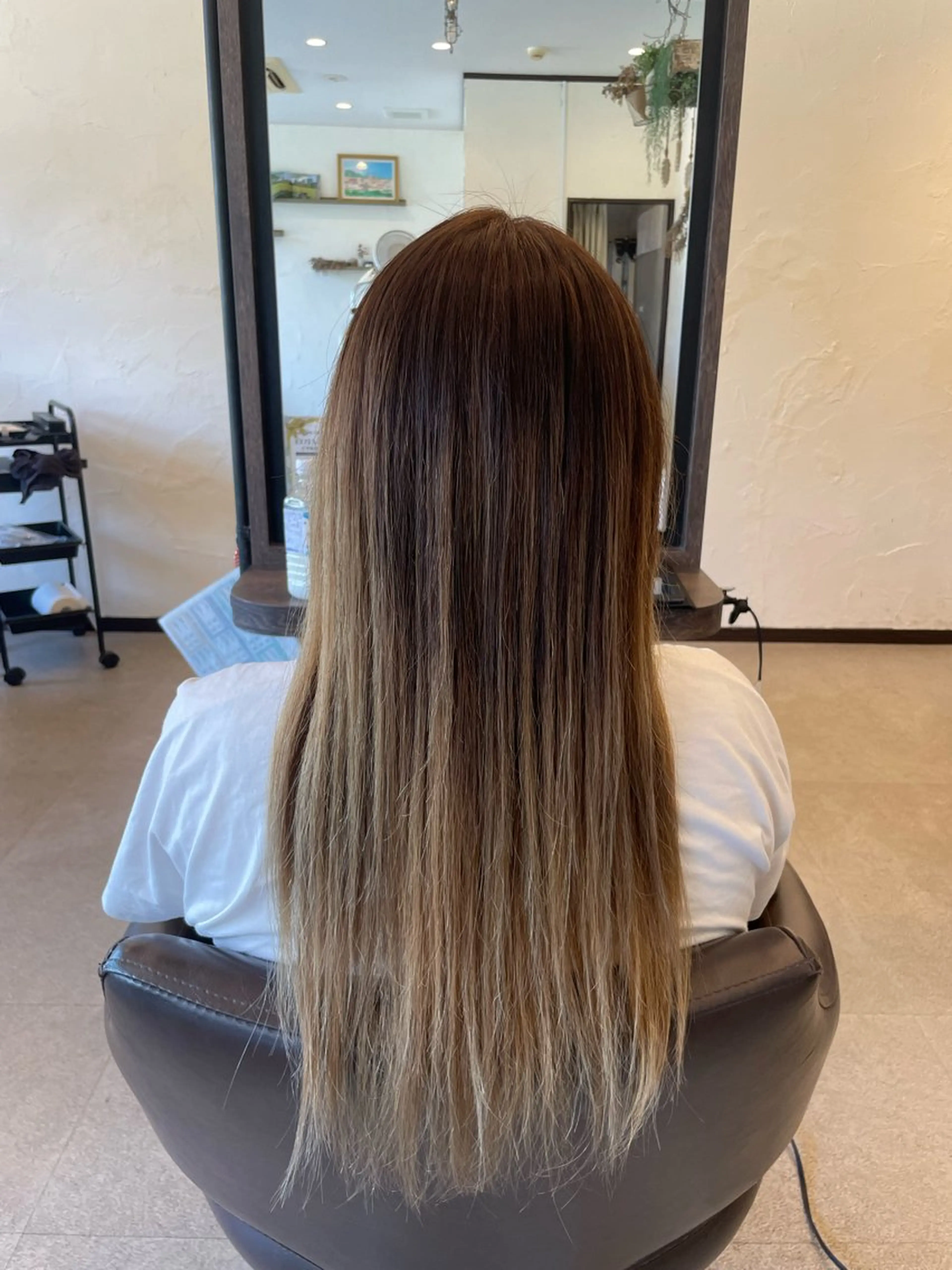 ロング 川村 瑠奈のヘアスタイル