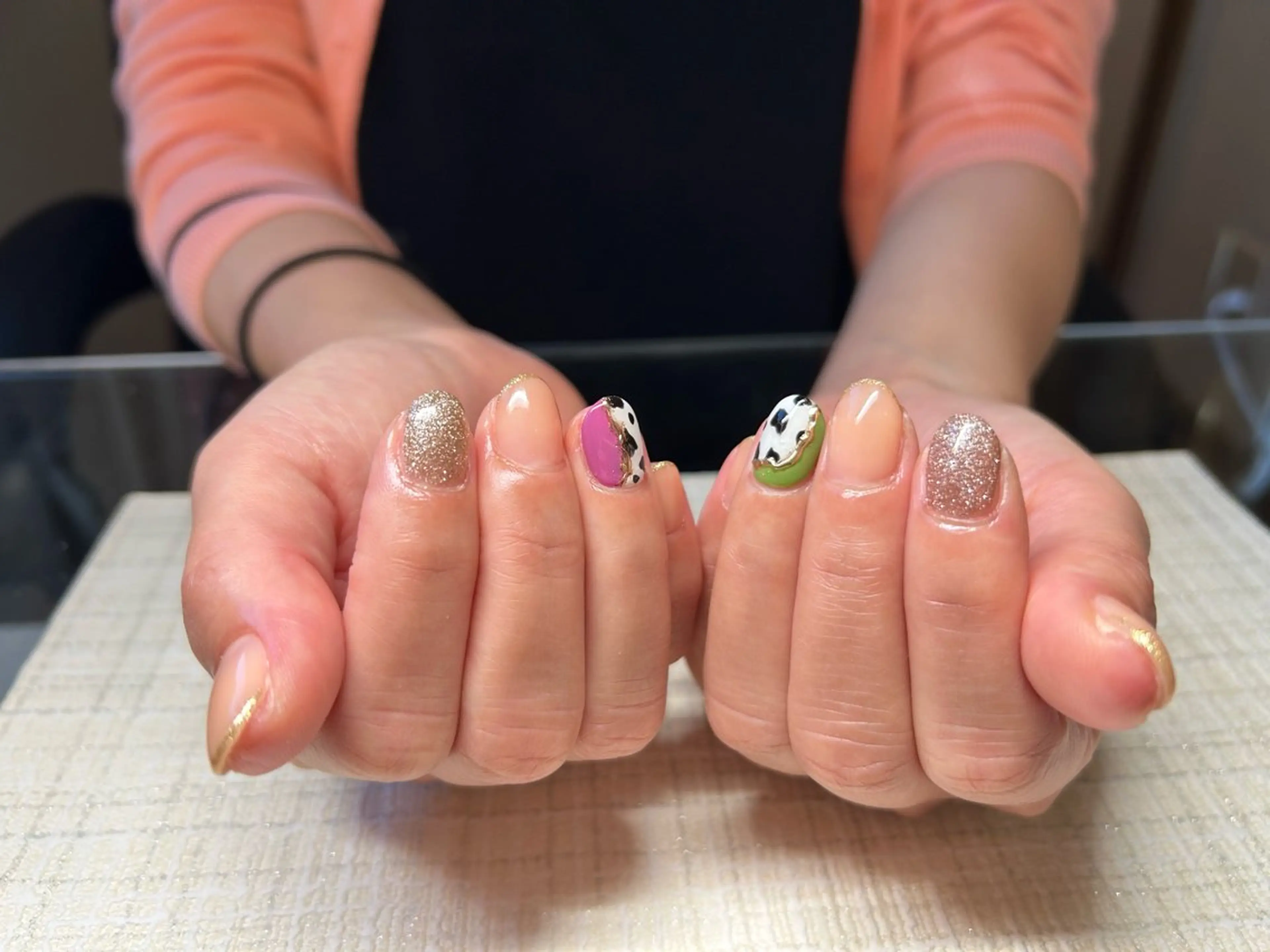 ネイル アートネイル ミラーネイル ハンドネイル Lisa’s Salonのネイルデザイン