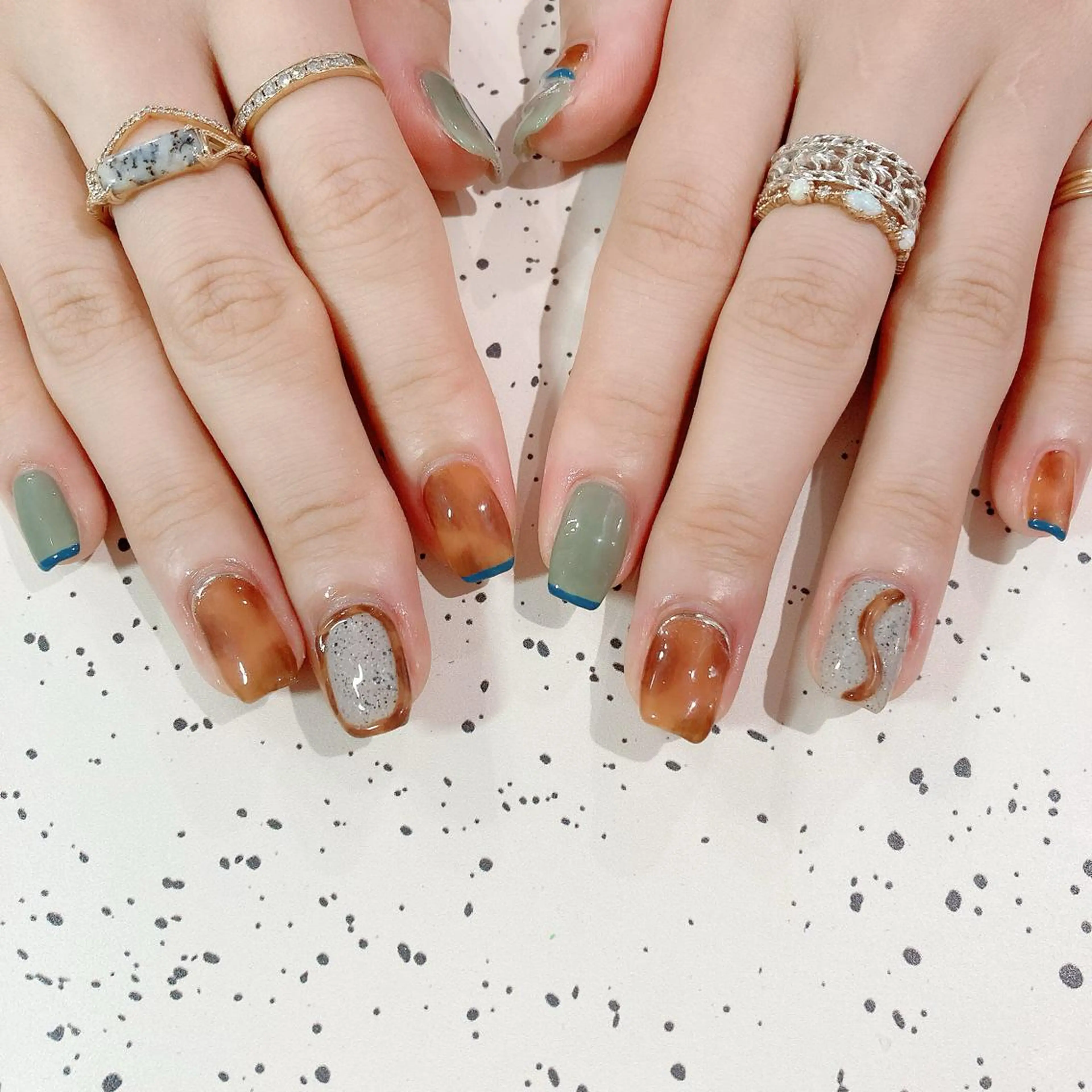 ネイル べっ甲ネイル ジェルネイル ミラーネイル パラジェル 夏ネイル ハンドネイル Nail Kのネイルデザイン