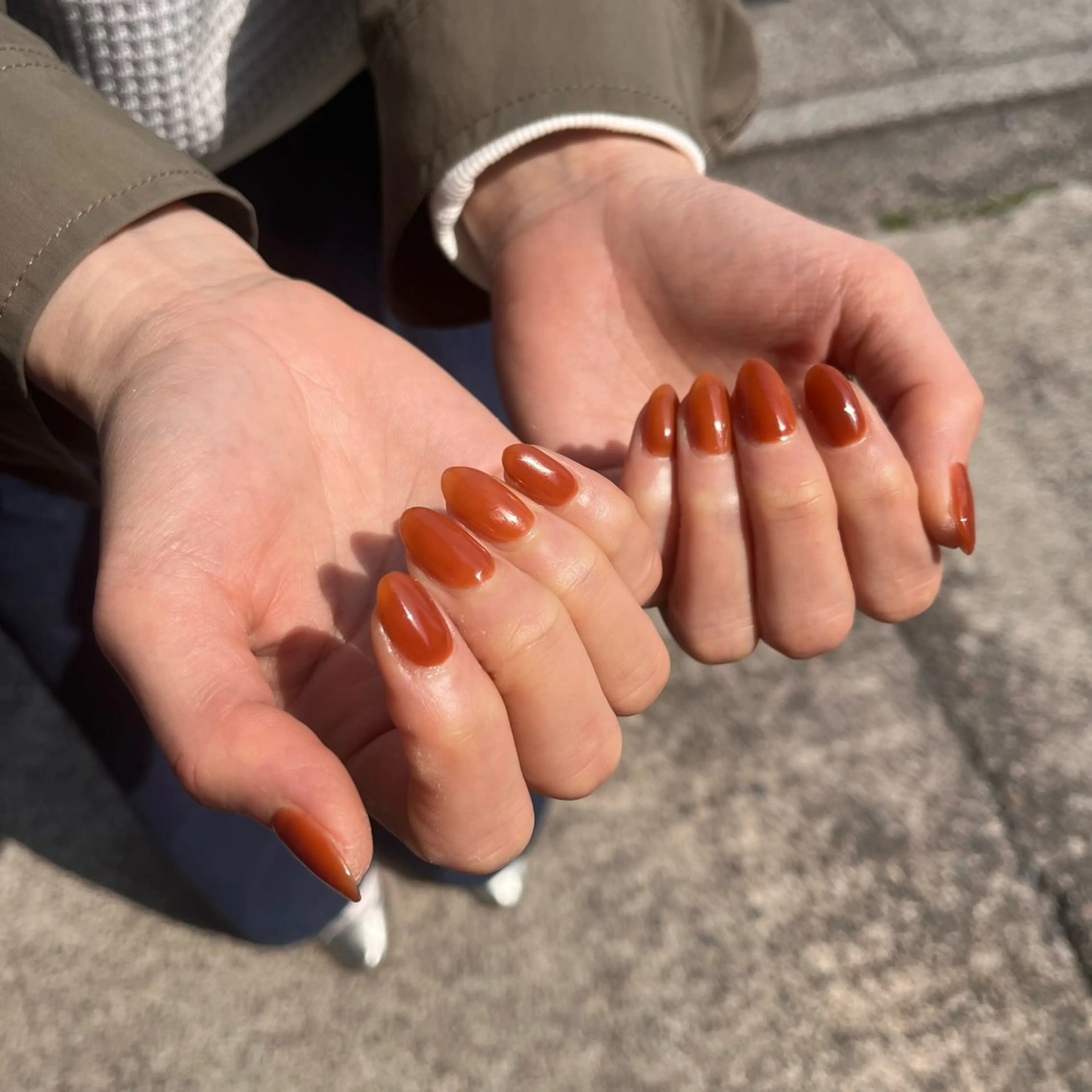 ネイル ブラウン ラメ(グリッター) ワンカラーネイル ハンドネイル NAIL MATILDa 1103所属・NAIL MATILDaのネイルデザイン