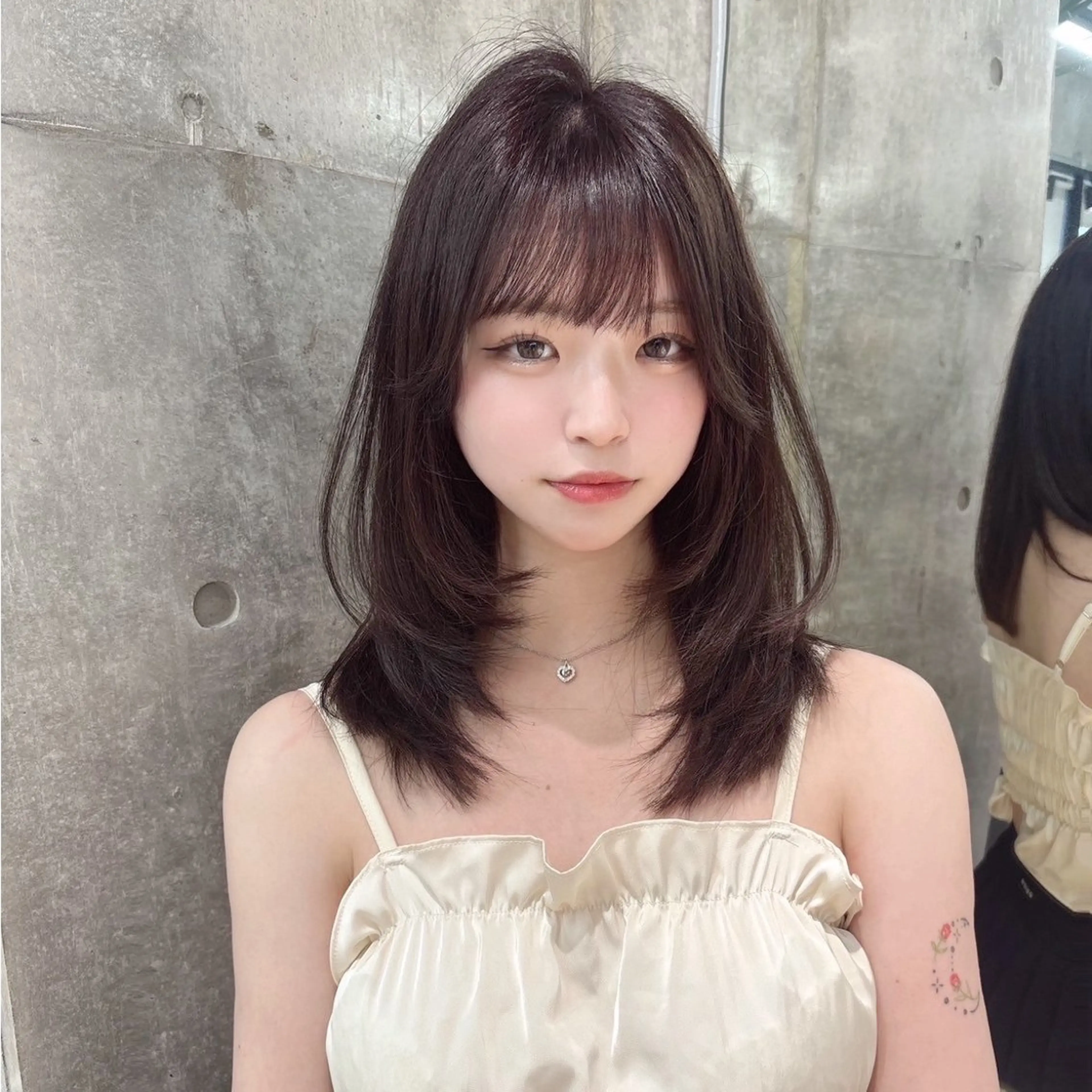ミディアム カラー カット ヘアカラー トリートメント ⭐️髪質改善⭐️ LondMeliaのヘアスタイル