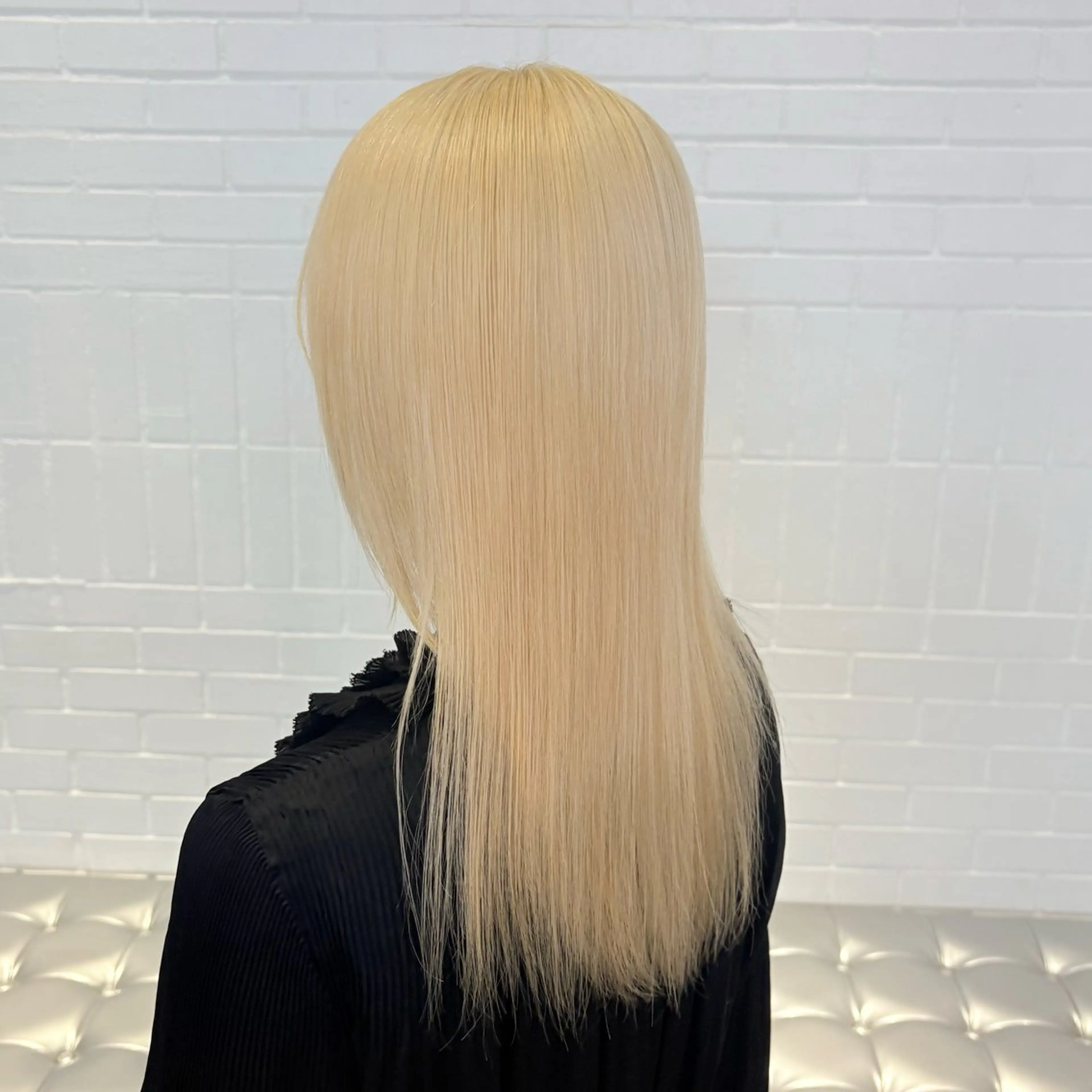 ミディアム カラー ヘアカラー トリートメント ハイトーン×デザイン 🪽🫧HIKARIのヘアスタイル