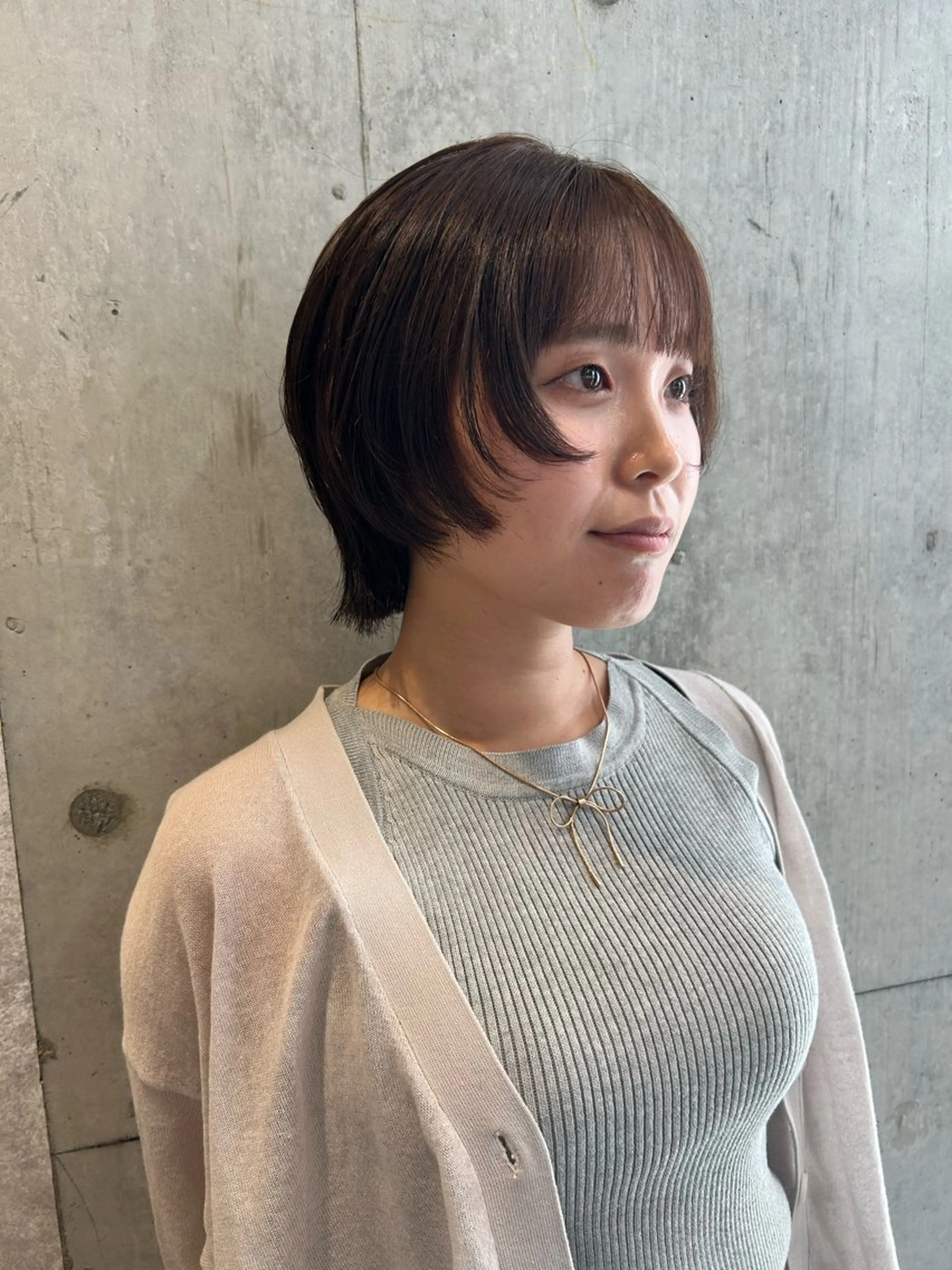 ショート カラー カット ヘアカラー ポミエ恵比寿所属・ショートウルフくせ毛 お任せくださいのヘアスタイル