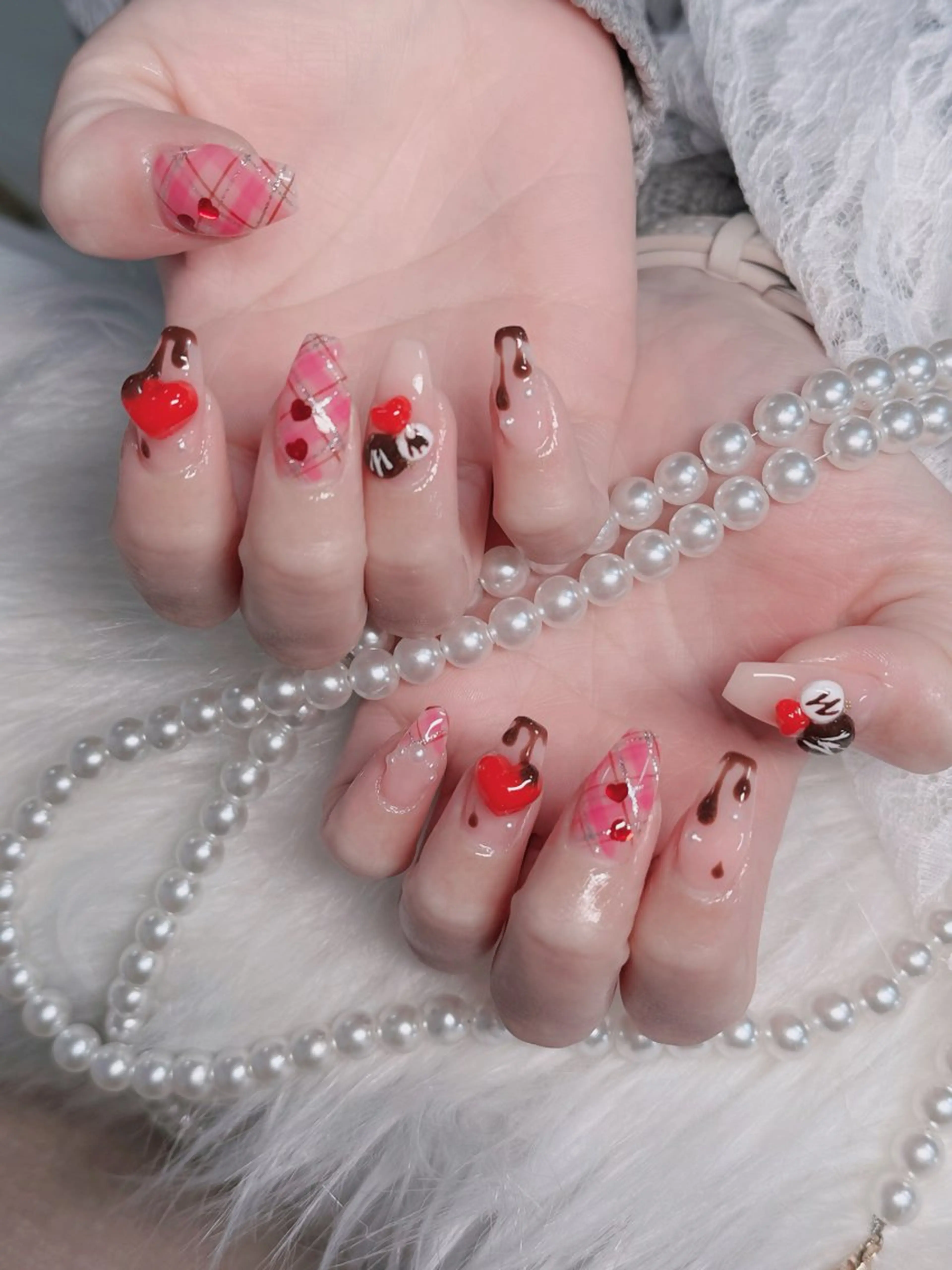 ネイル フレンチネイル ジェルネイル ハロウィン キラキラネイル 韓国ネイル H.baby Nail Salonのネイルデザイン