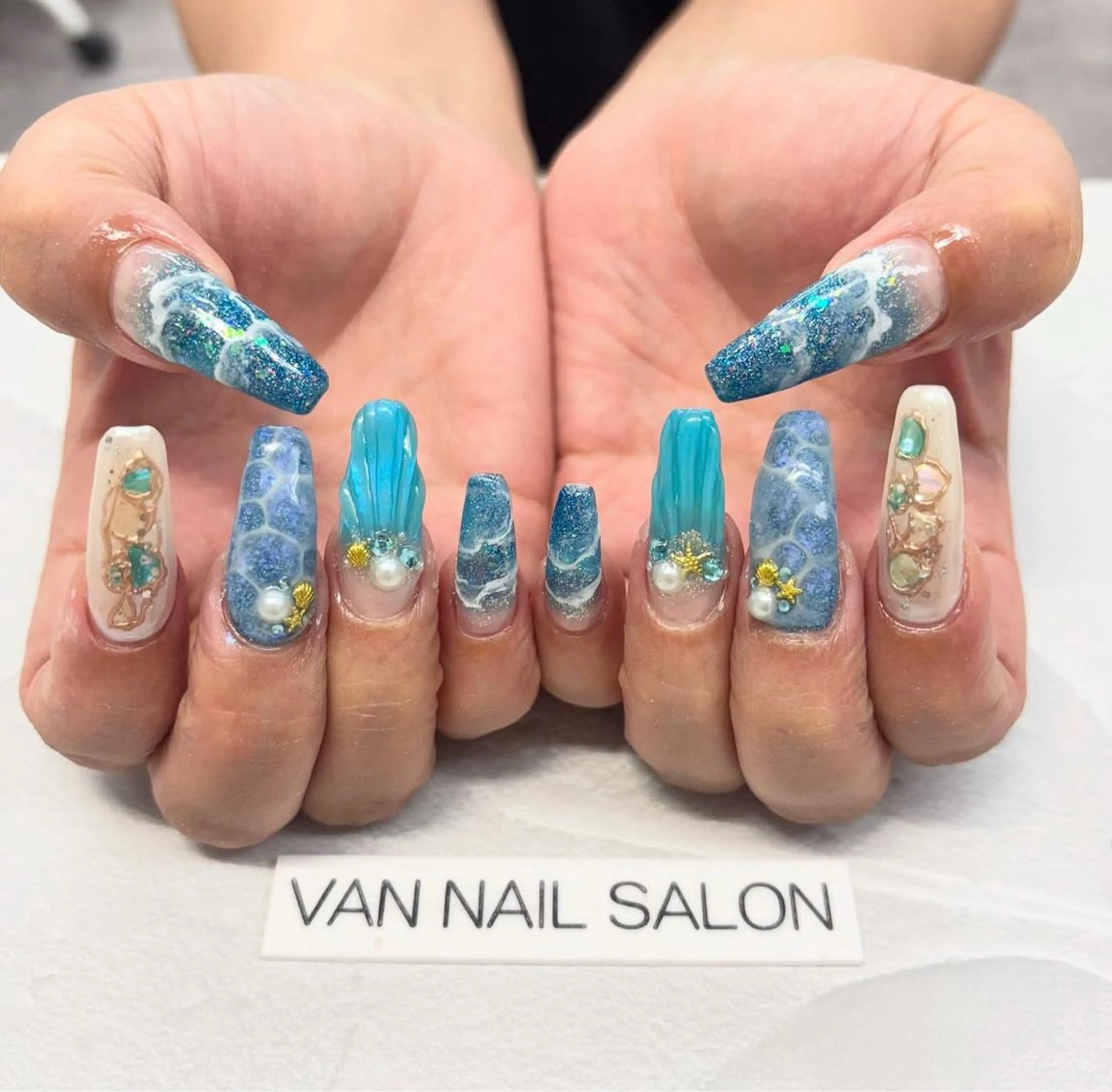 ネイル ハンドネイル Van Nail 本厚木店所属・Van Nail Salonのネイルデザイン