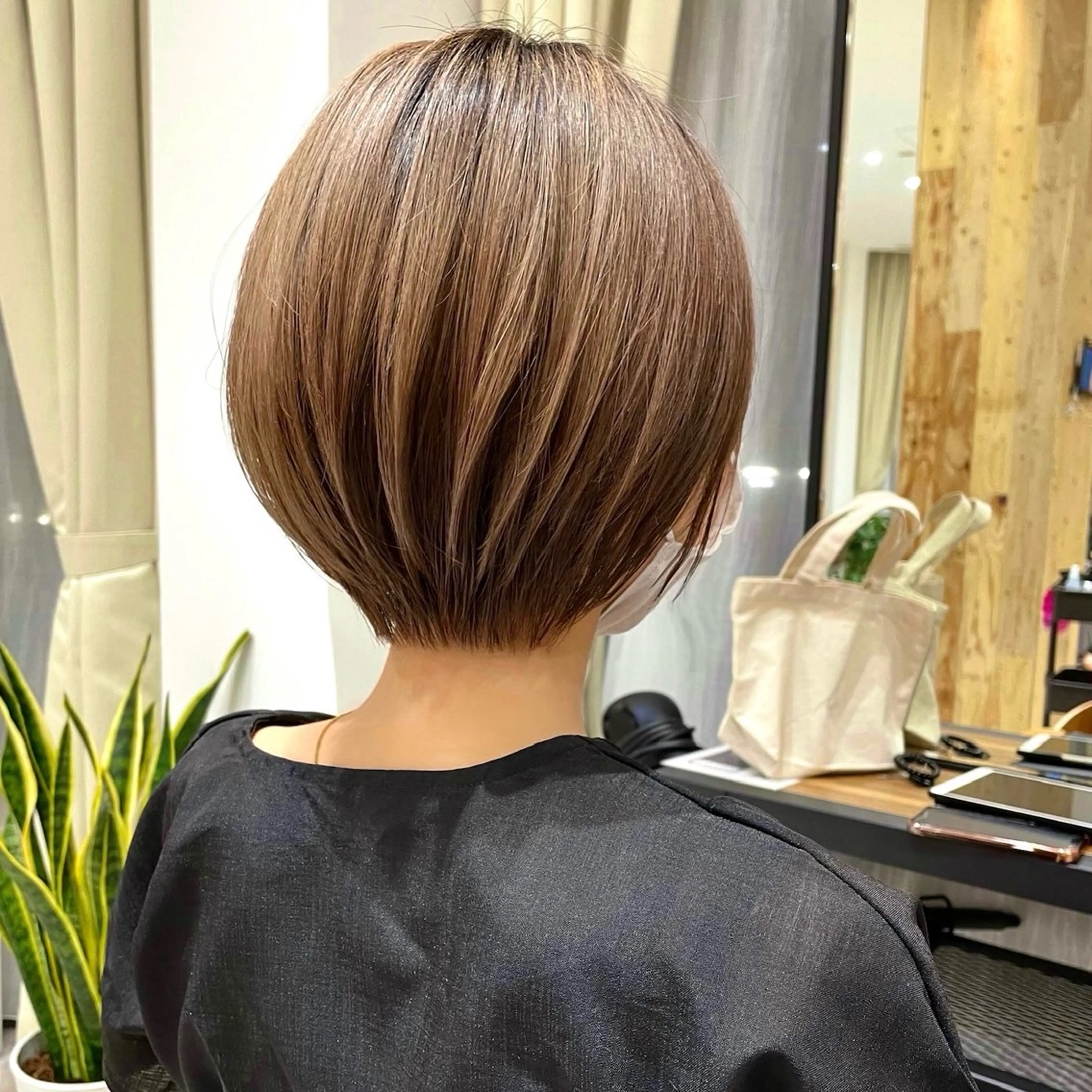 ショート 似合わせカット 小顔/大阪谷町のヘアスタイル