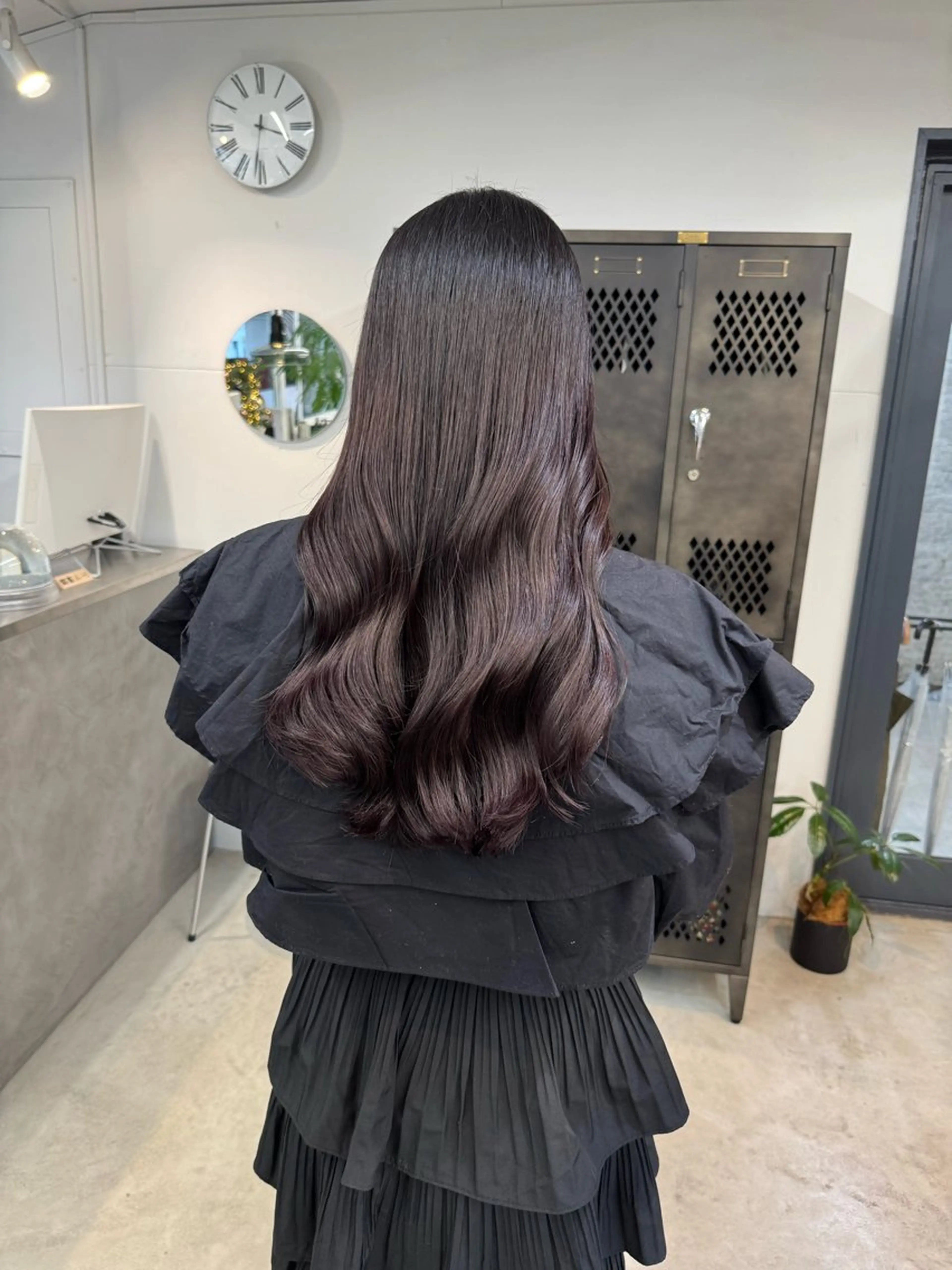 ロング カット ヘアカラー トリートメント INORI|艶カラ ー|フェイスレイヤーのヘアスタイル