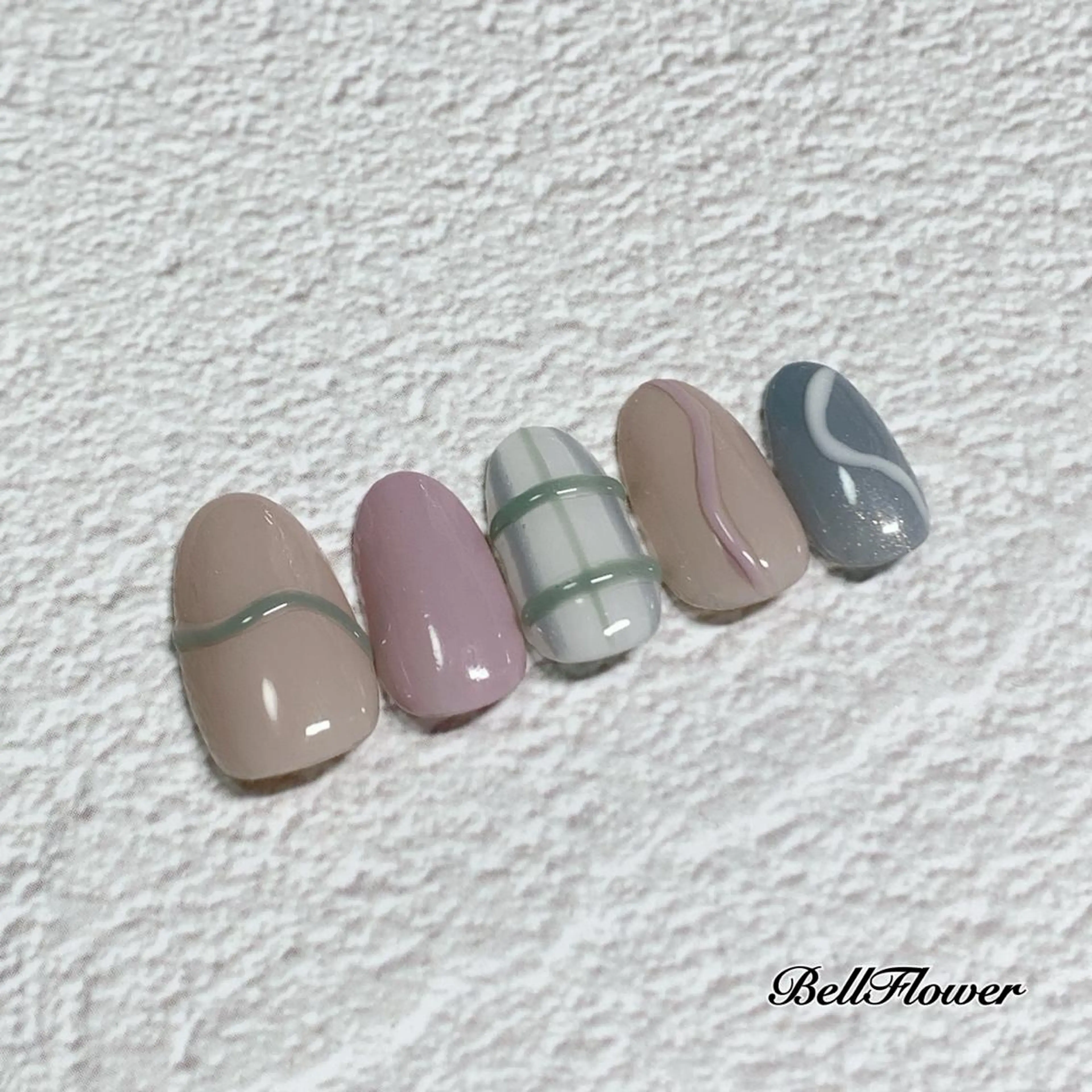 ネイル ハンドネイル Bell Flowerのネイルデザイン