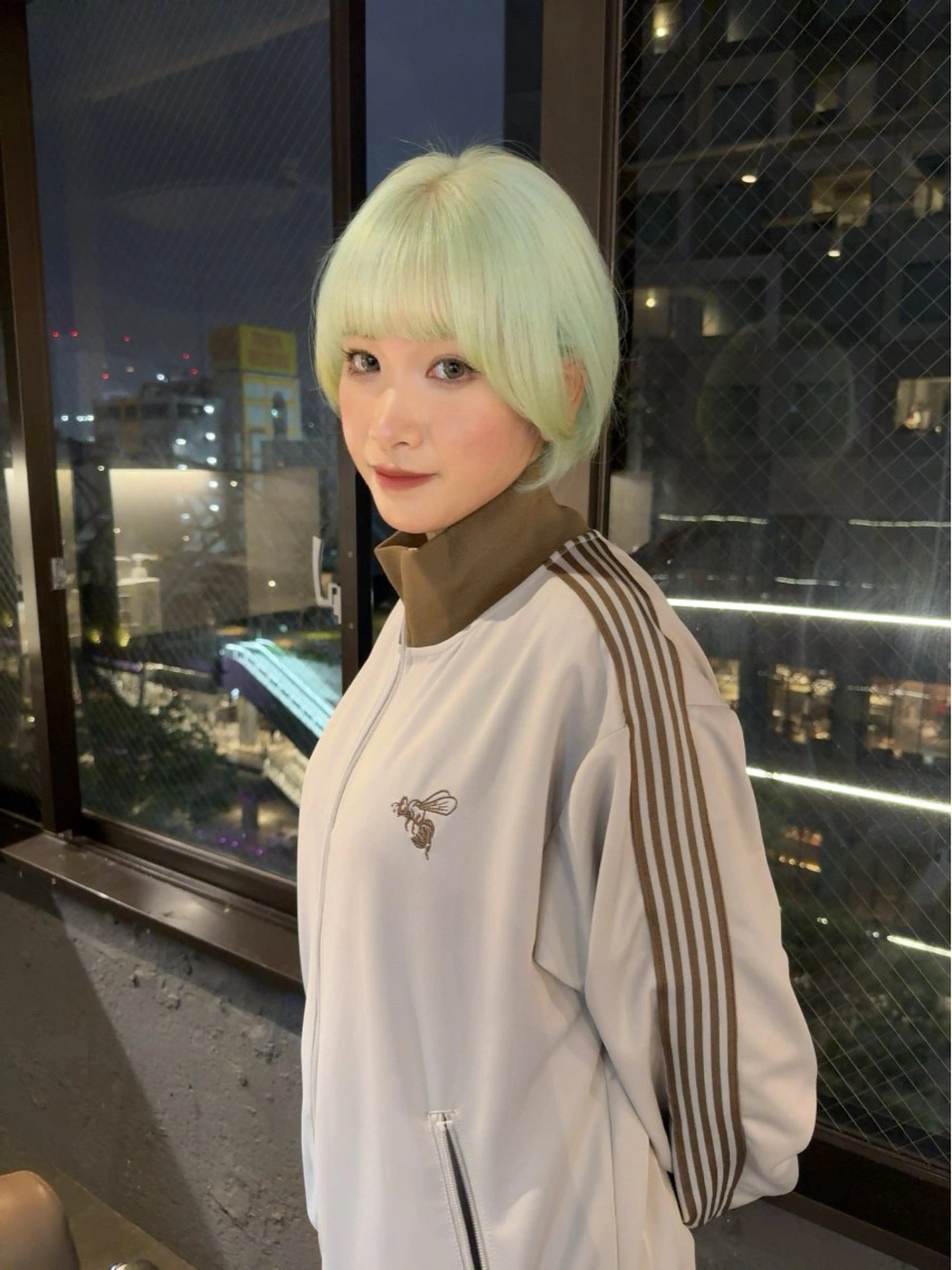 ショート カラー ハイトーンカラー ヘアカラー トリートメント ハイトーン渋谷🌙 MINORIのヘアスタイル