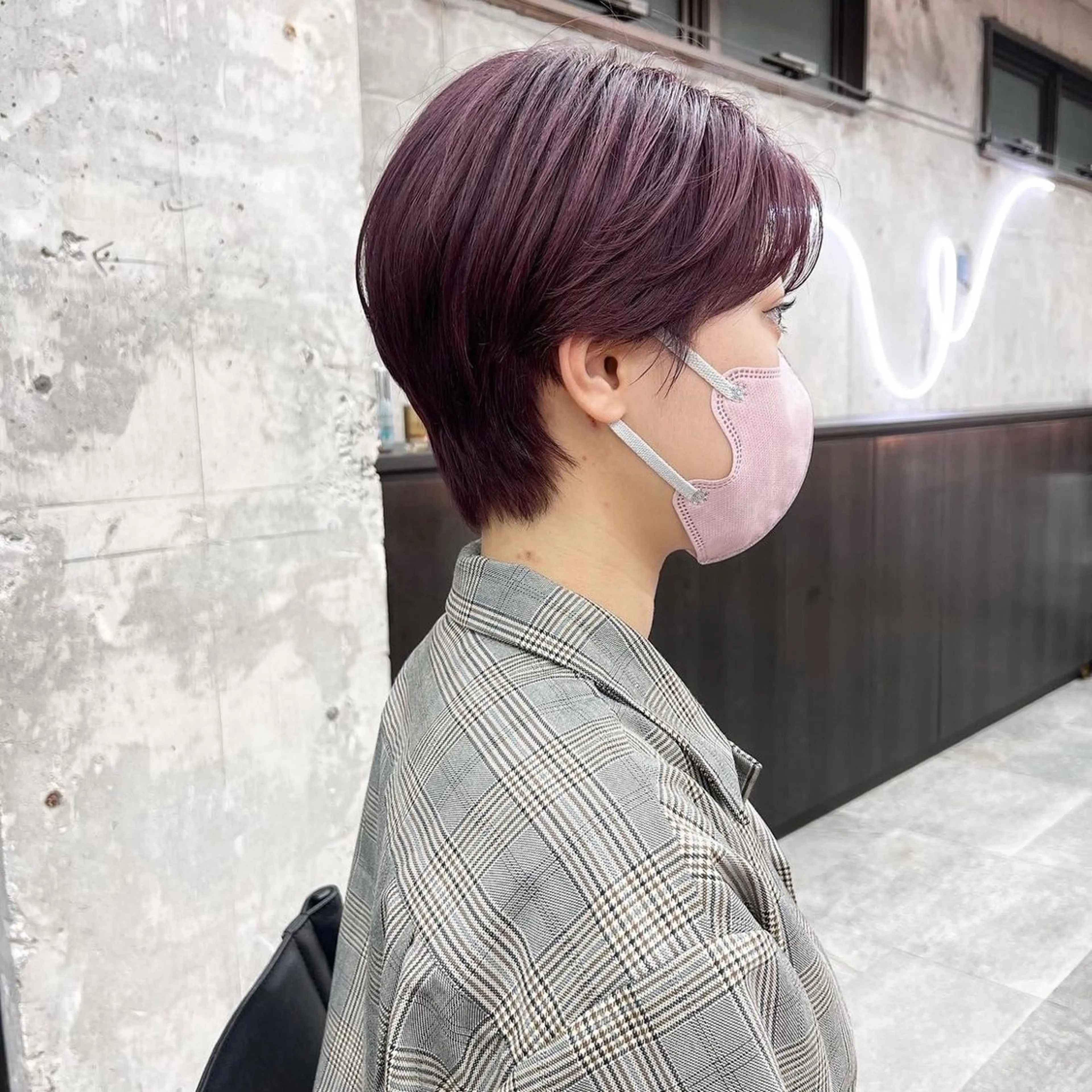 ショート カラー ハンサムショート ピンクカラー ピンクパープル パープルカラー ショートヘア カット ヘアカラー 韓国 /男女🆗 細江　美紅のヘアスタイル