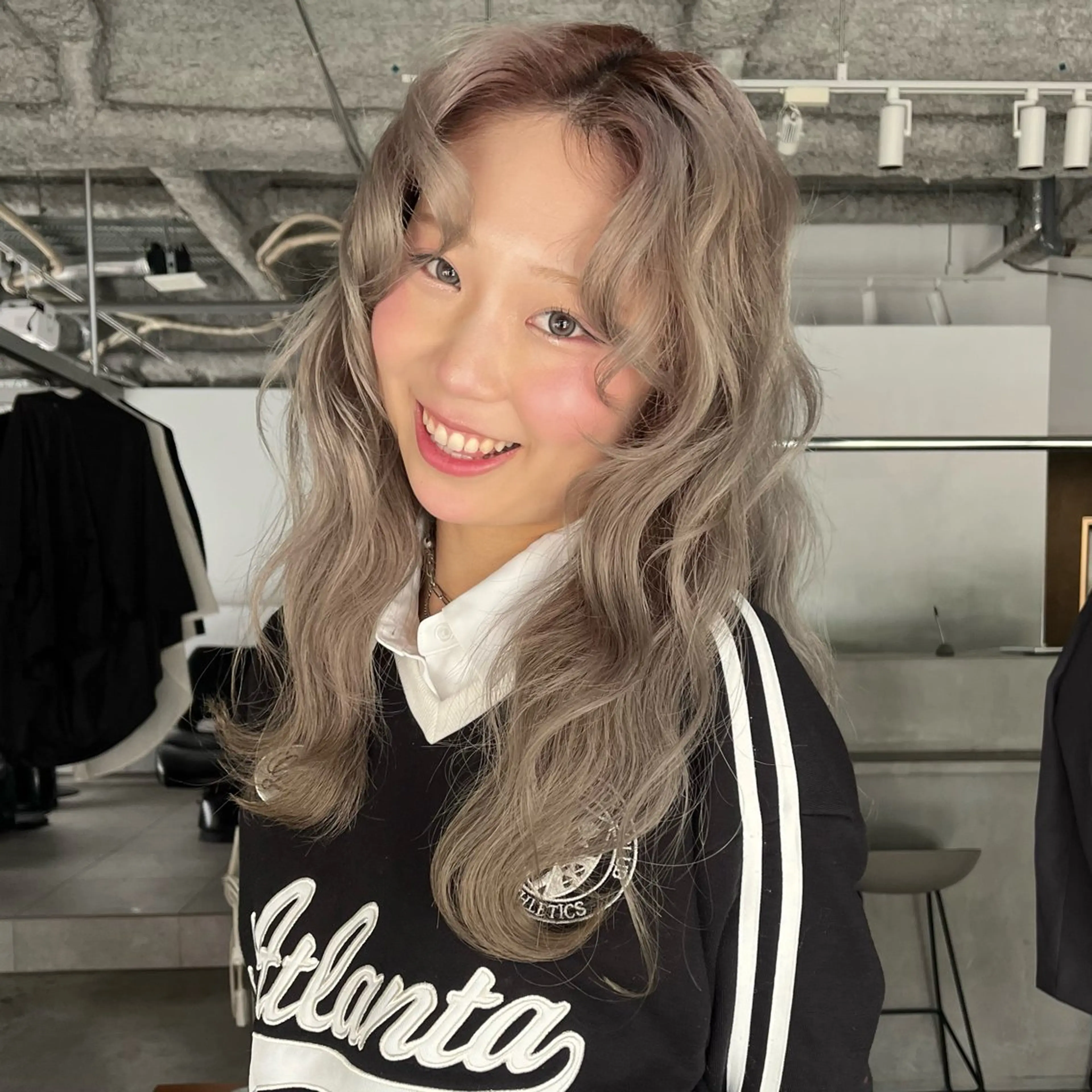 ロング カラー Qin所属・ハイトーン特化 🌟  ミキのヘアスタイル