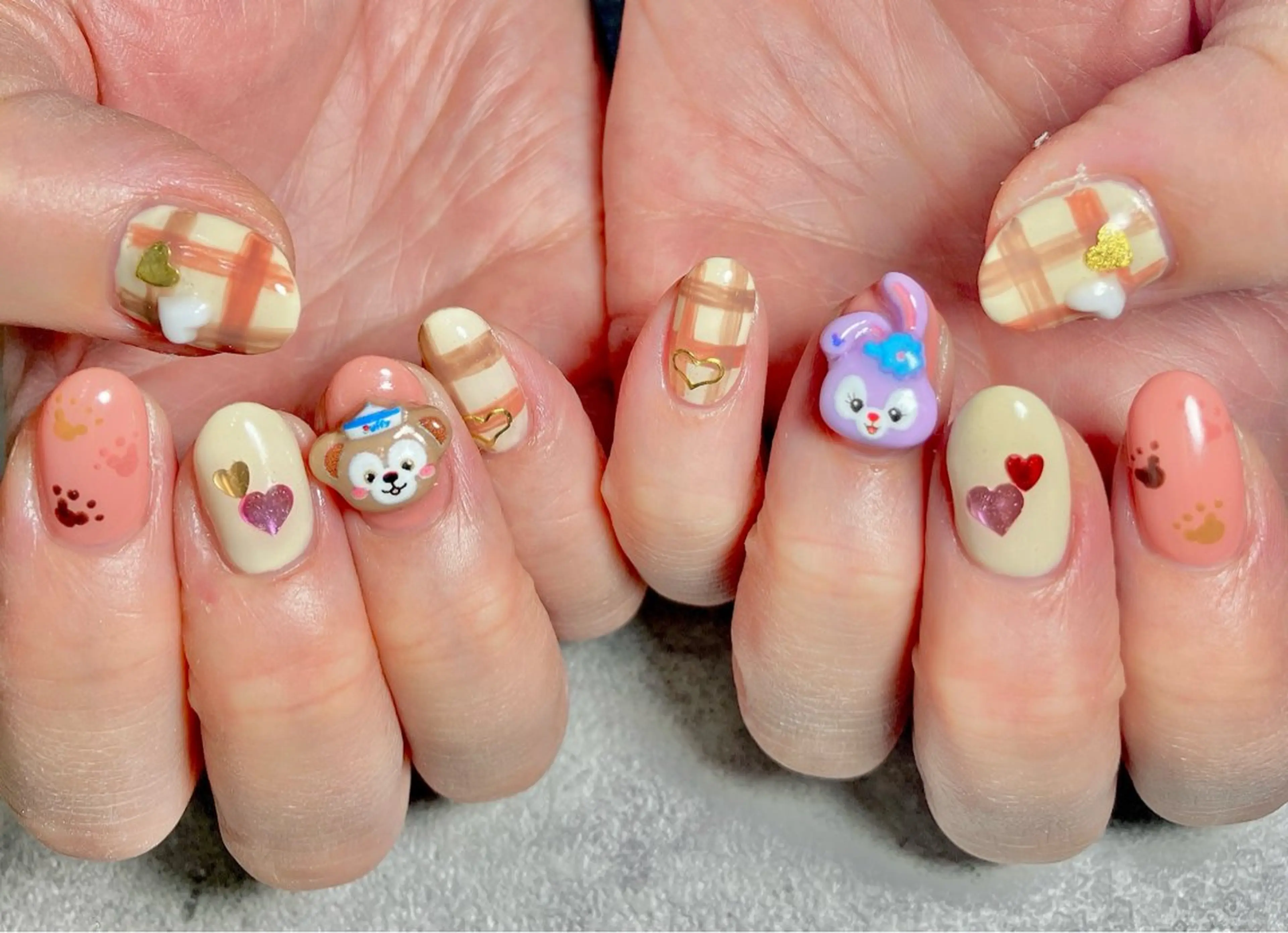 ネイル ハンドネイル 🧸やり放題🧸 （パラ・フィル専門）のネイルデザイン