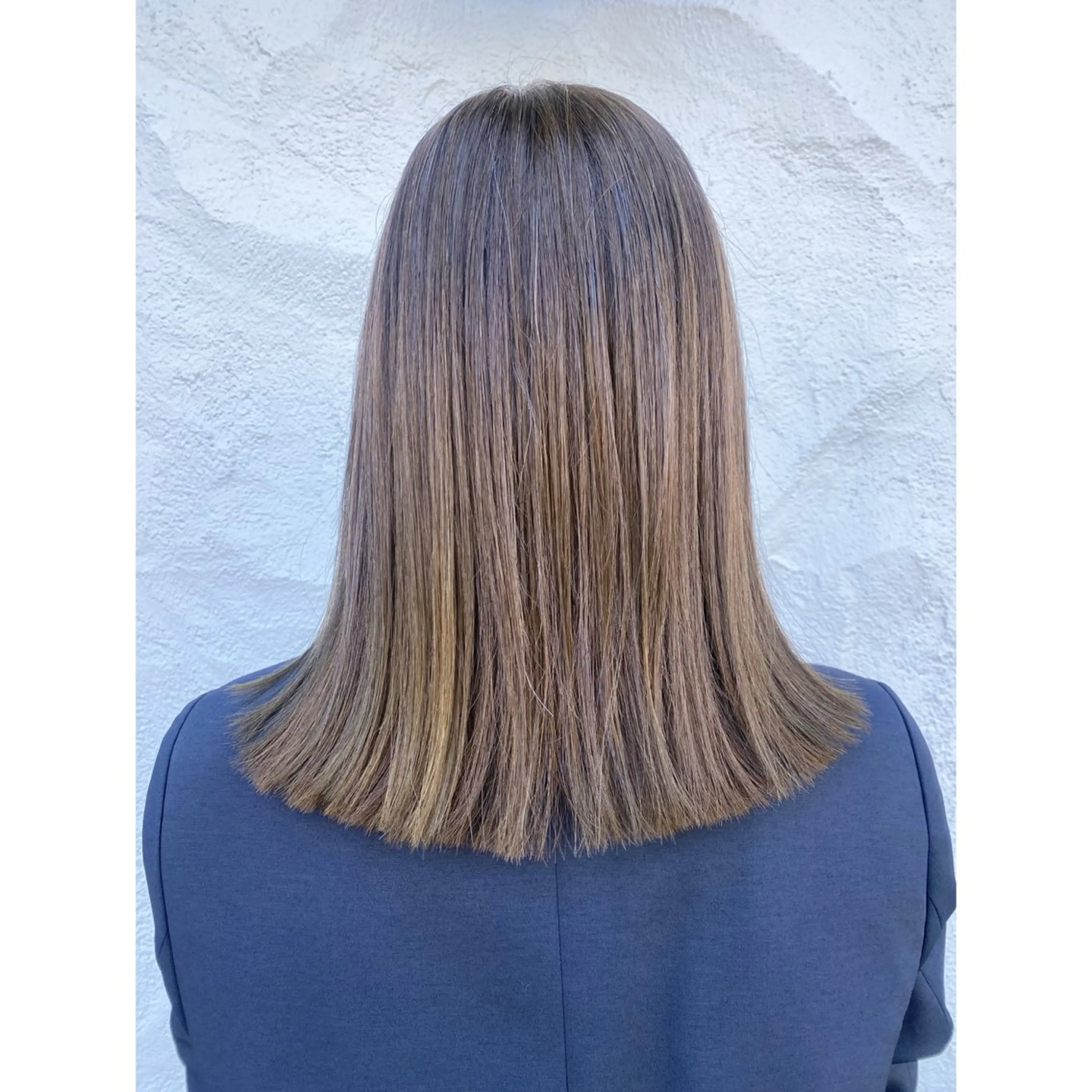 セミロング カラー 【妙典】◎人気サロン 🫧島袋カナ🫧のヘアスタイル