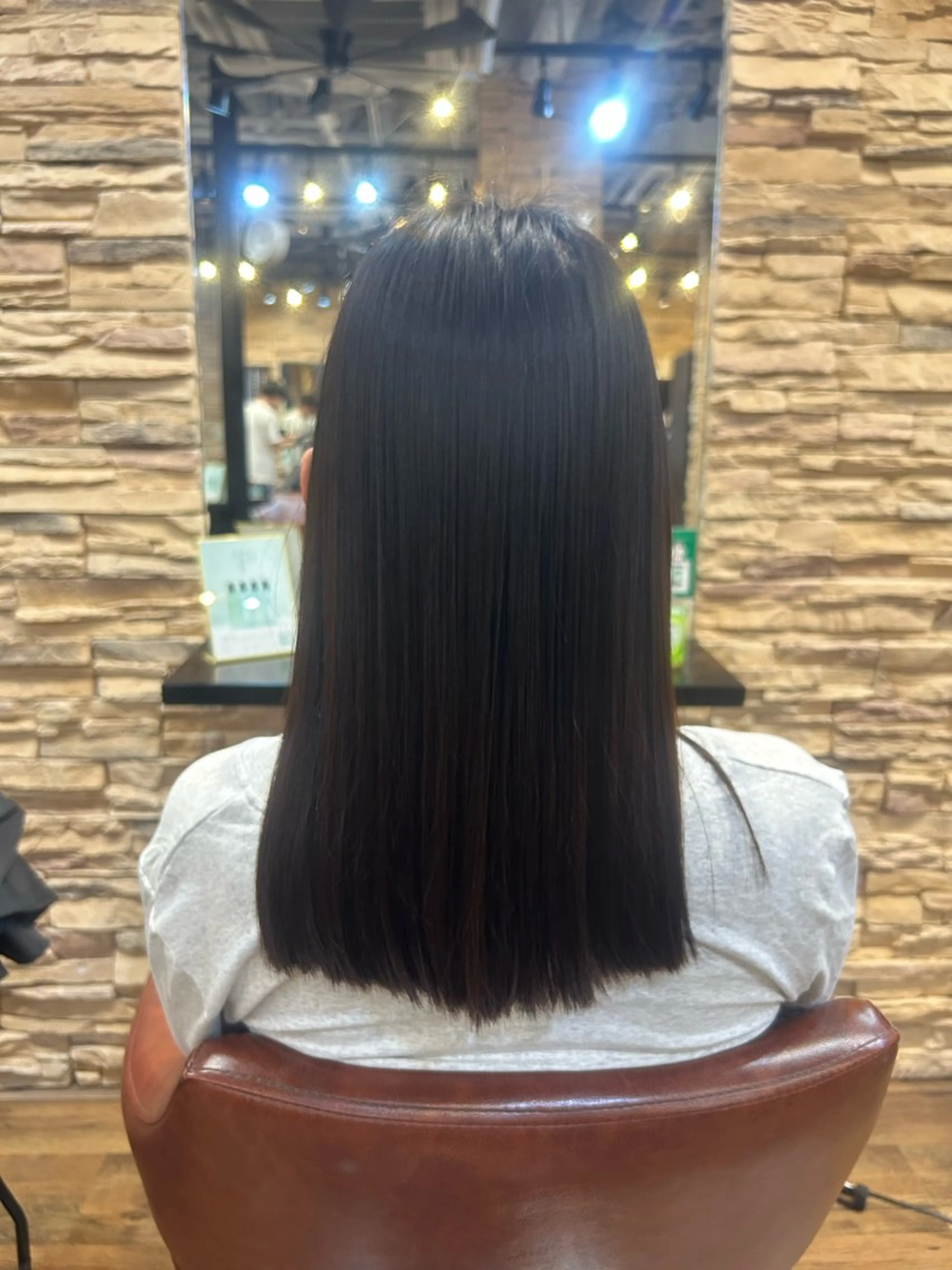 セミロング カット 縮毛矯正 トリートメント 【ブリーチモデル募集 】サキ🫧のヘアスタイル