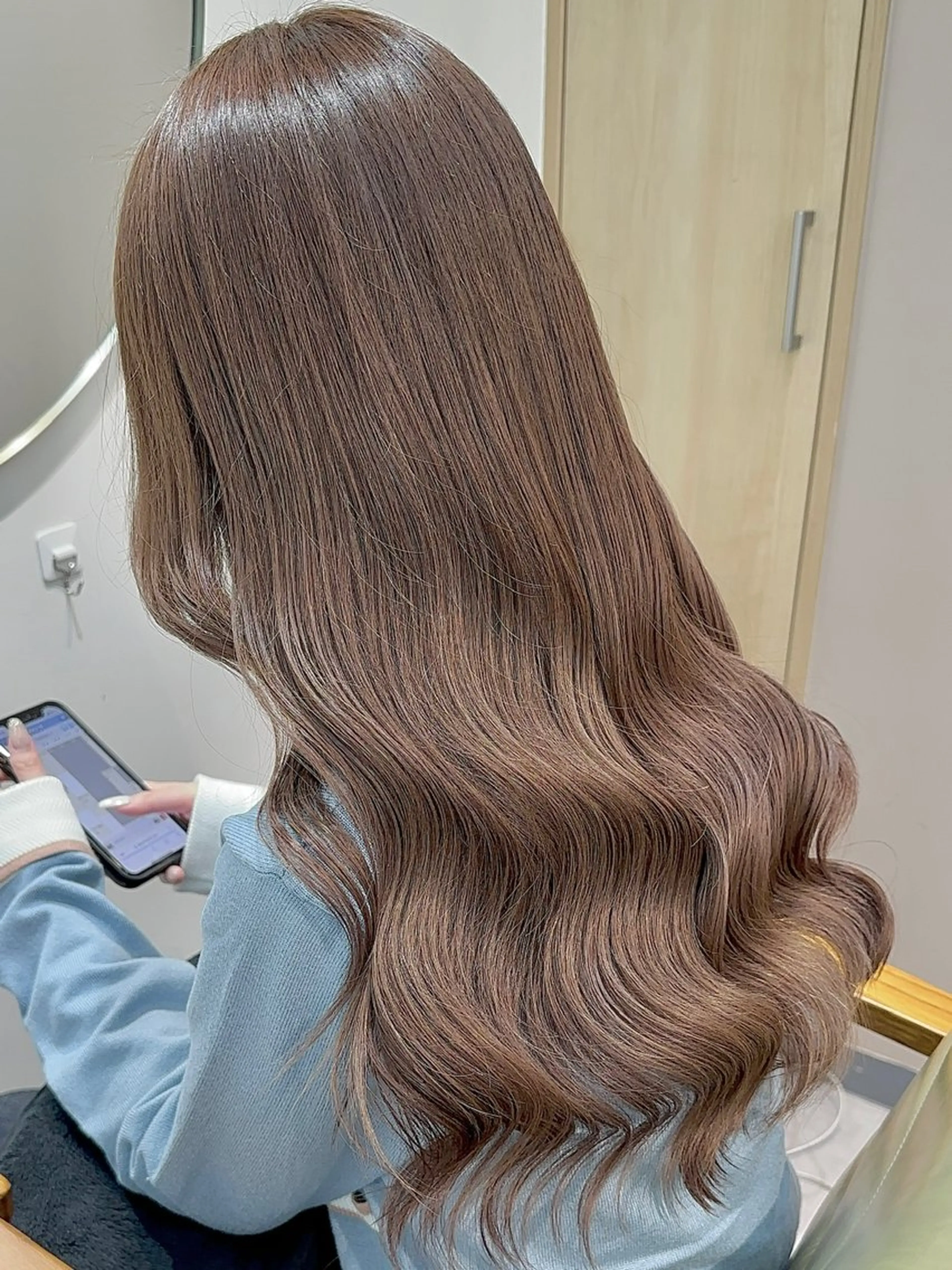 ロング カラー ベージュカラー ショコラベージュ ヘアカラー トリートメント ヘアセット 💘カラー特化美容師 尾崎拓己のヘアスタイル