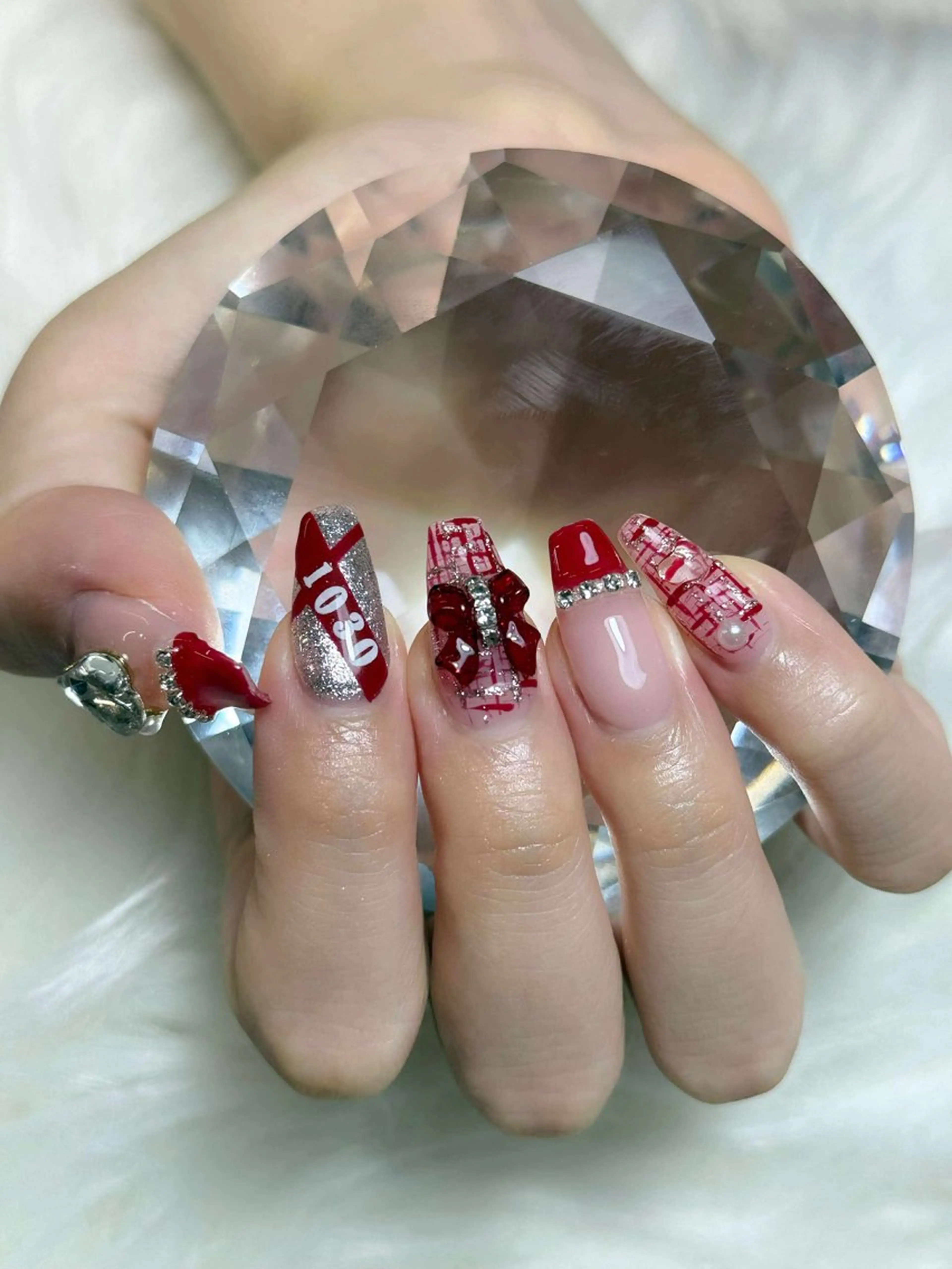 ネイル オーロラネイル チークネイル フットネイル フレンチネイル ハロウィン ハンドネイル Lumi Nail 新大久保3‘のネイルデザイン