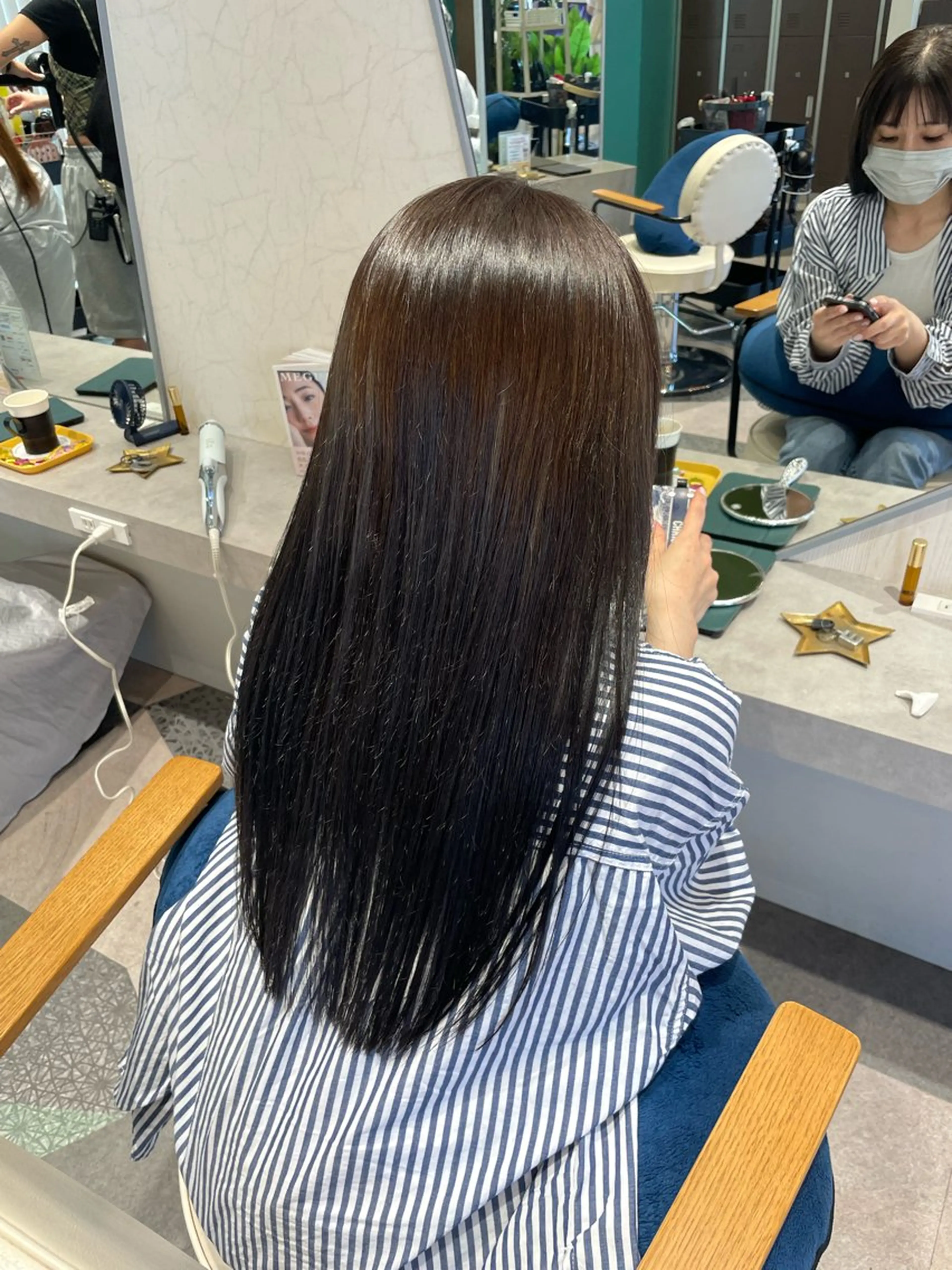 ロング カラー カット ヘアカラー 内藤 すずなのヘアスタイル