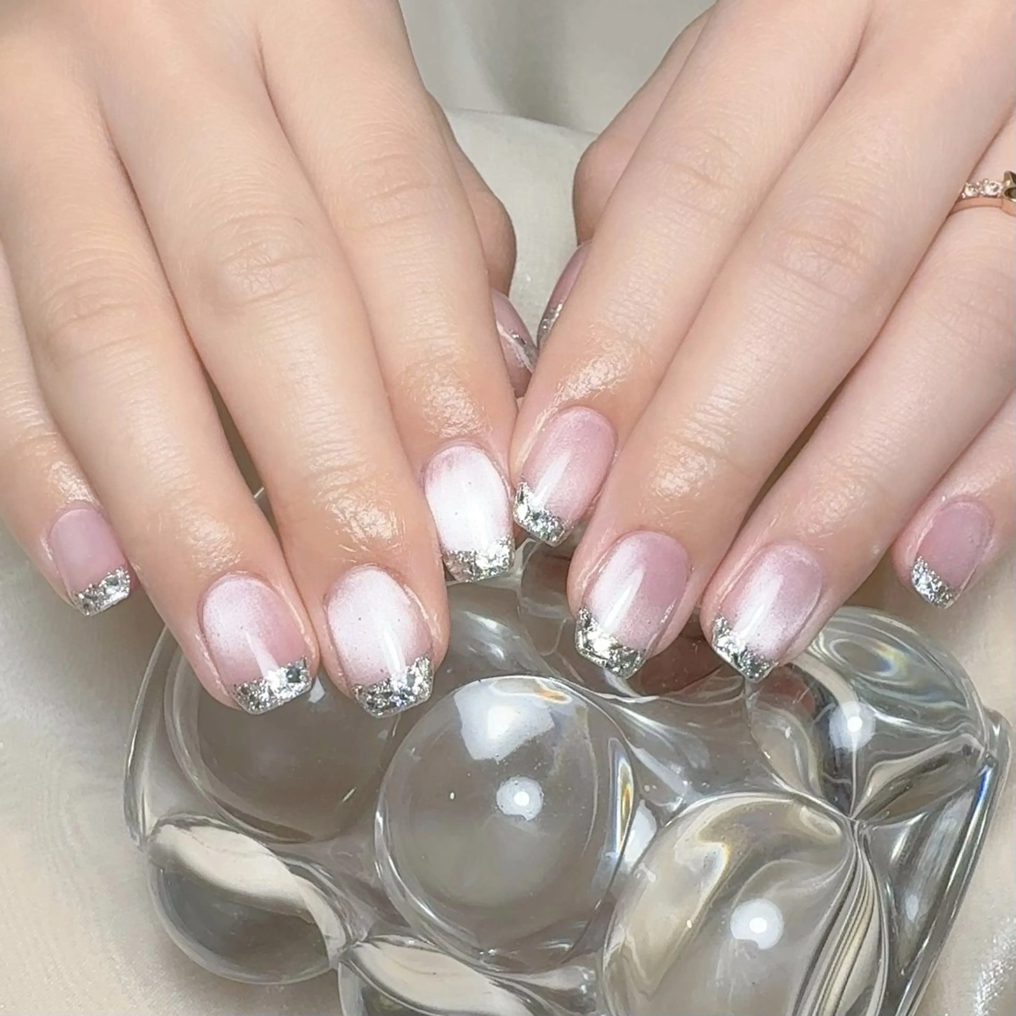 ネイル フレンチネイル ガラスフレンチ マグネットネイル NAILサロン 木にいるのネイルデザイン