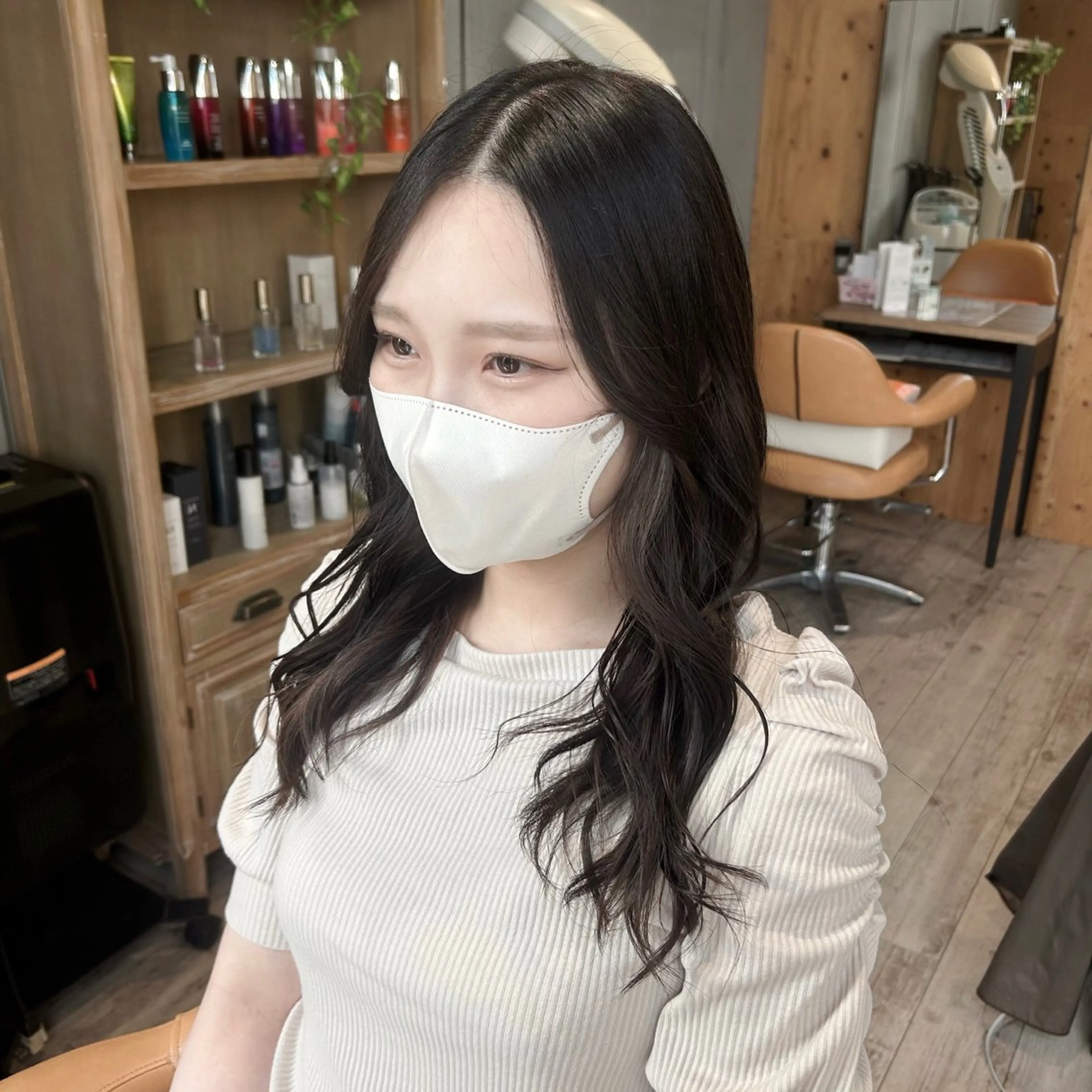 セミロング 髪質改善 🫧しろがねのヘアスタイル