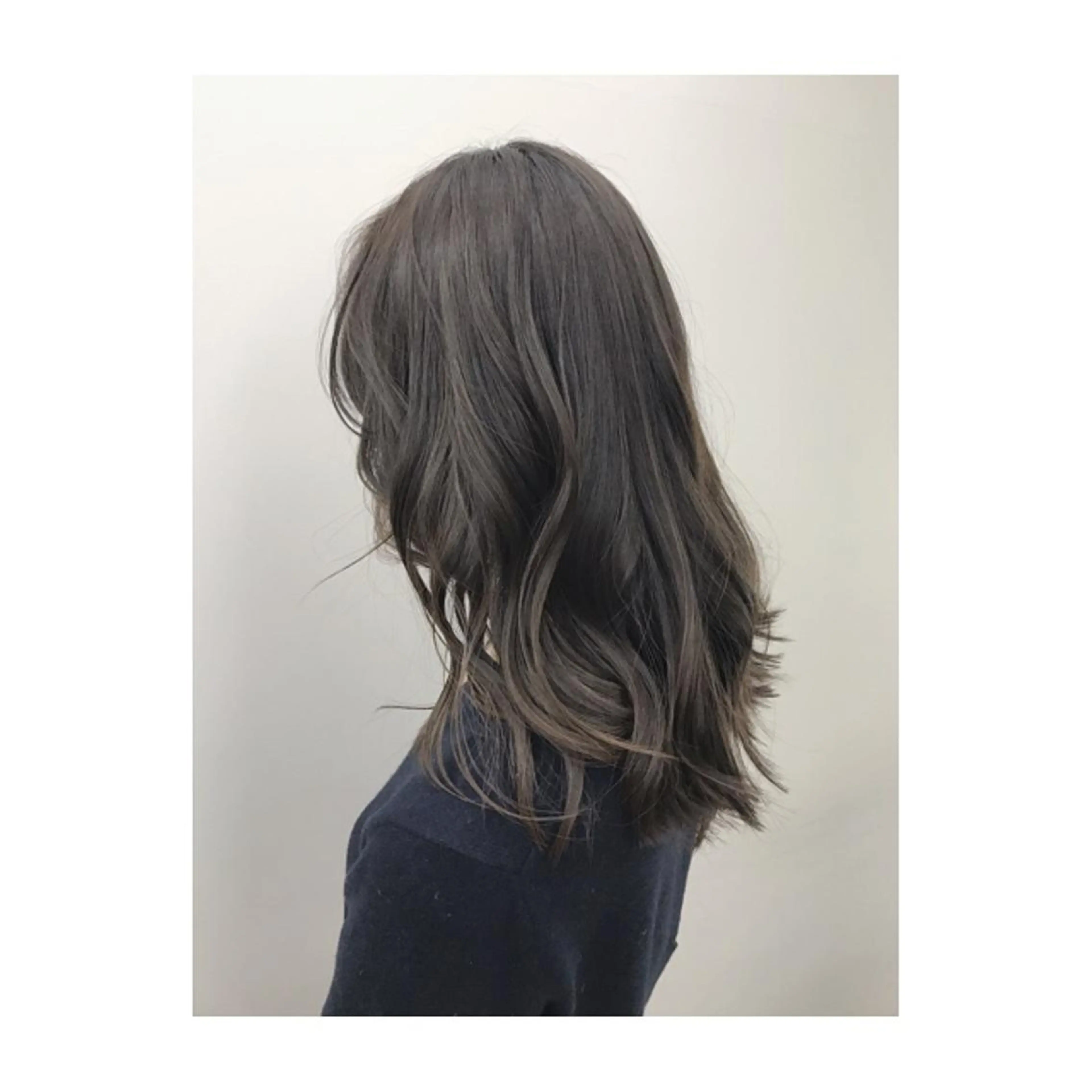 ロング カラー 永岡 鉄平のヘアスタイル