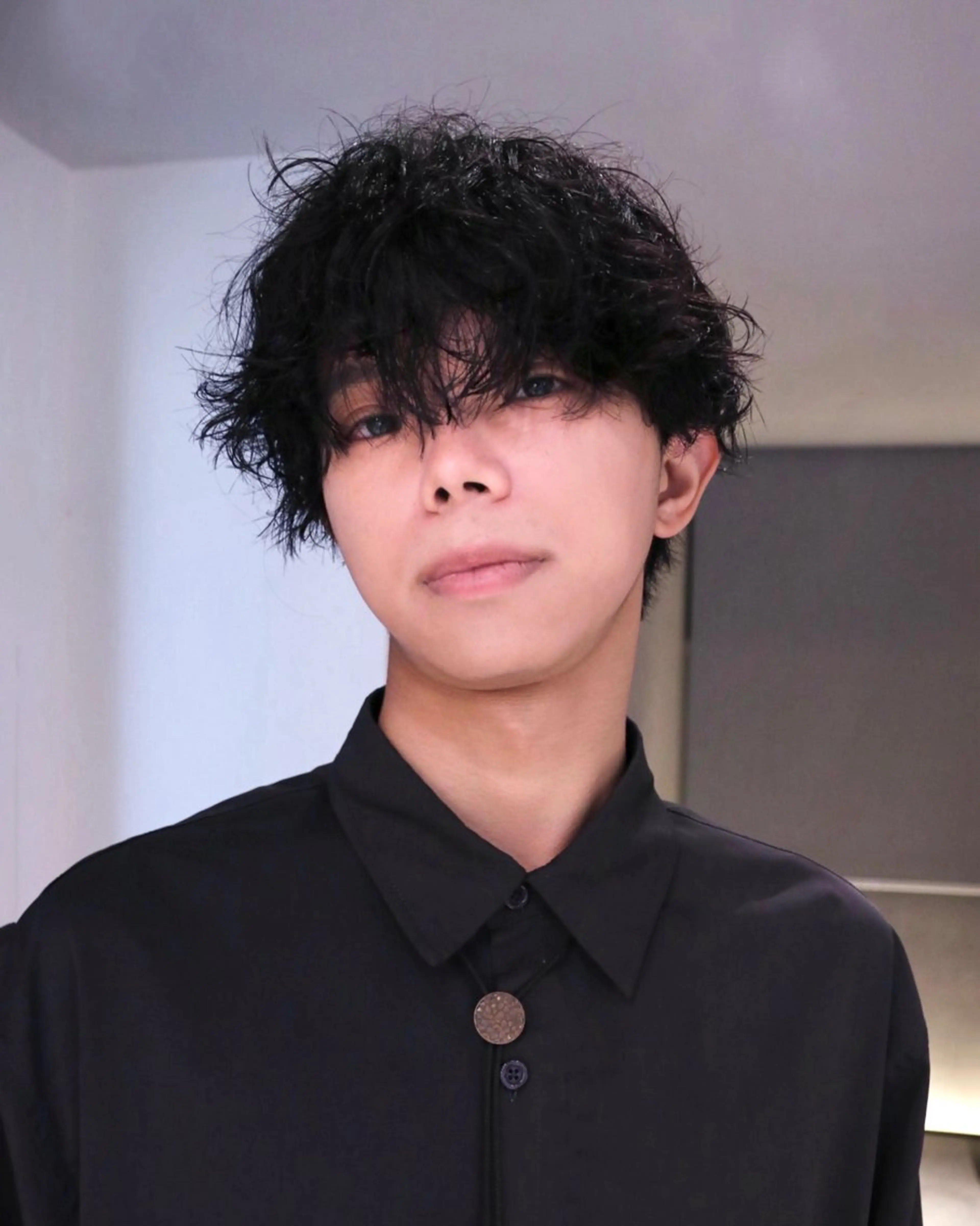 パーマ メンズ メンズパーマ カット パーマ Qin shaire salon 原宿verno店所属・【センターパート】 ETO／江藤翼の眉毛・アイブロウイメージ