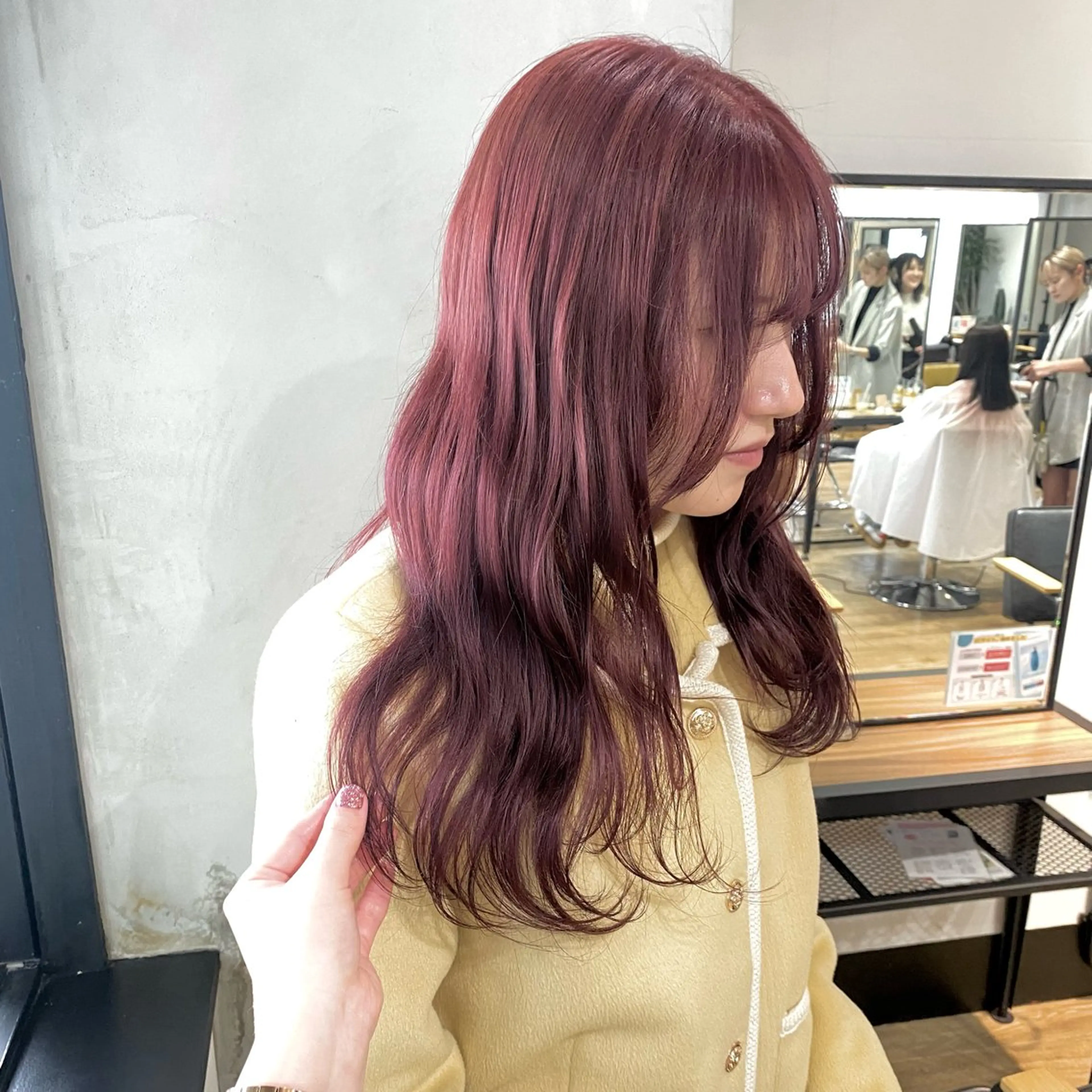 ロング カラー ヘアカラー トリートメント otoha✳︎ くすみカラーのヘアスタイル