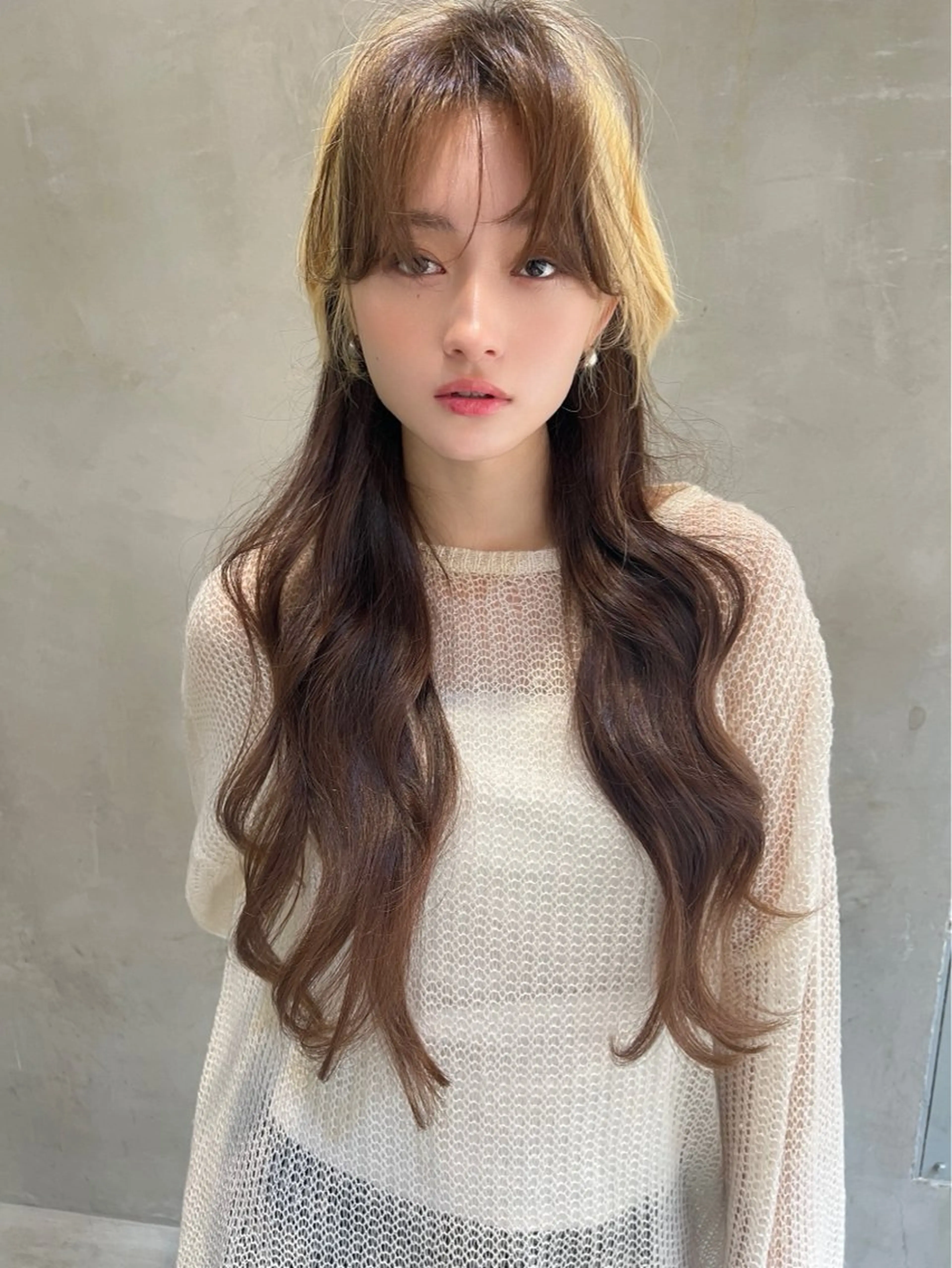 ロング ヘアカラー 透明感カラー💙 髪質改善✨タイガ✨のヘアスタイル