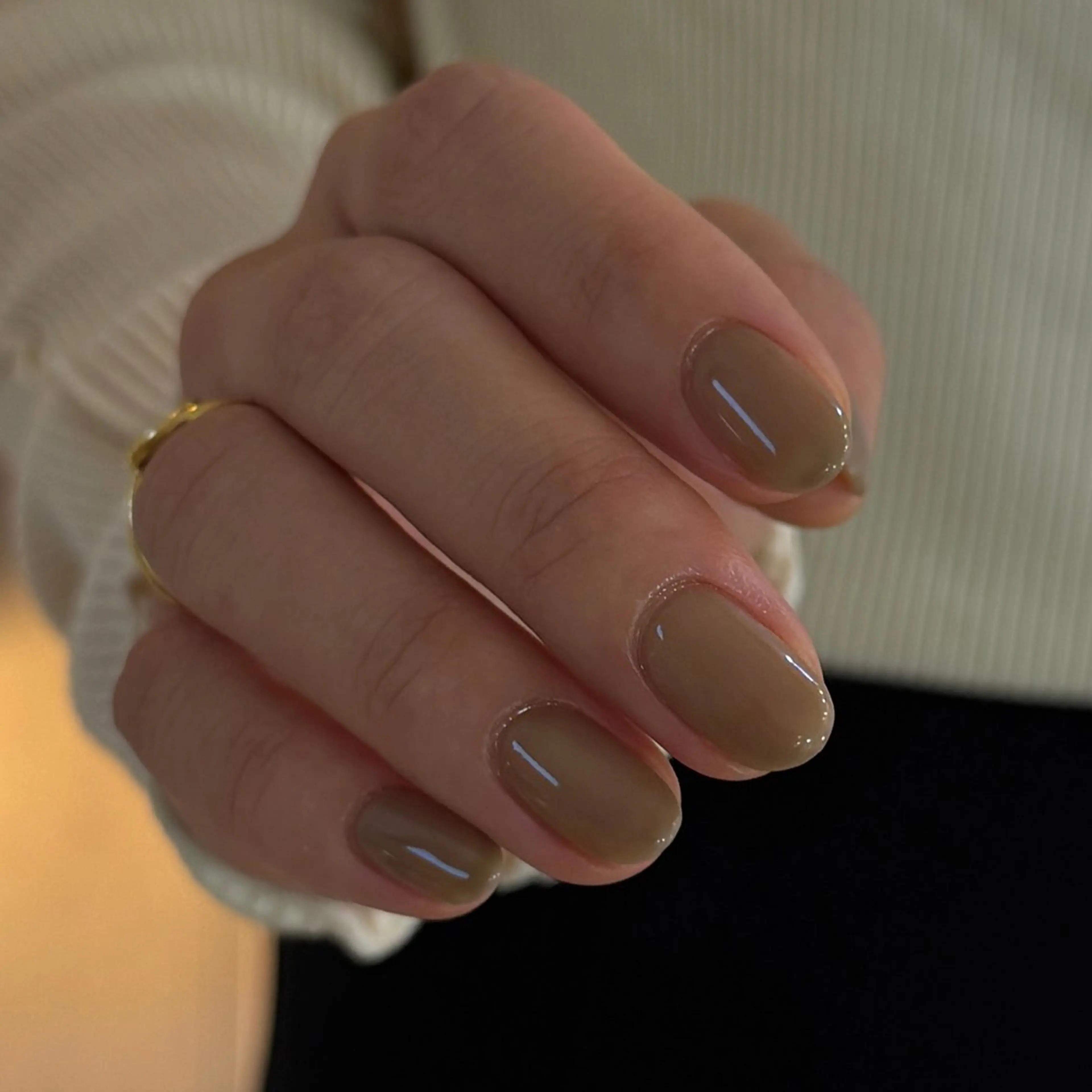 ネイル ニュアンスネイル ワンカラーネイル ハンドネイル mer fudge所属・mer-fudge- shioriのネイルデザイン