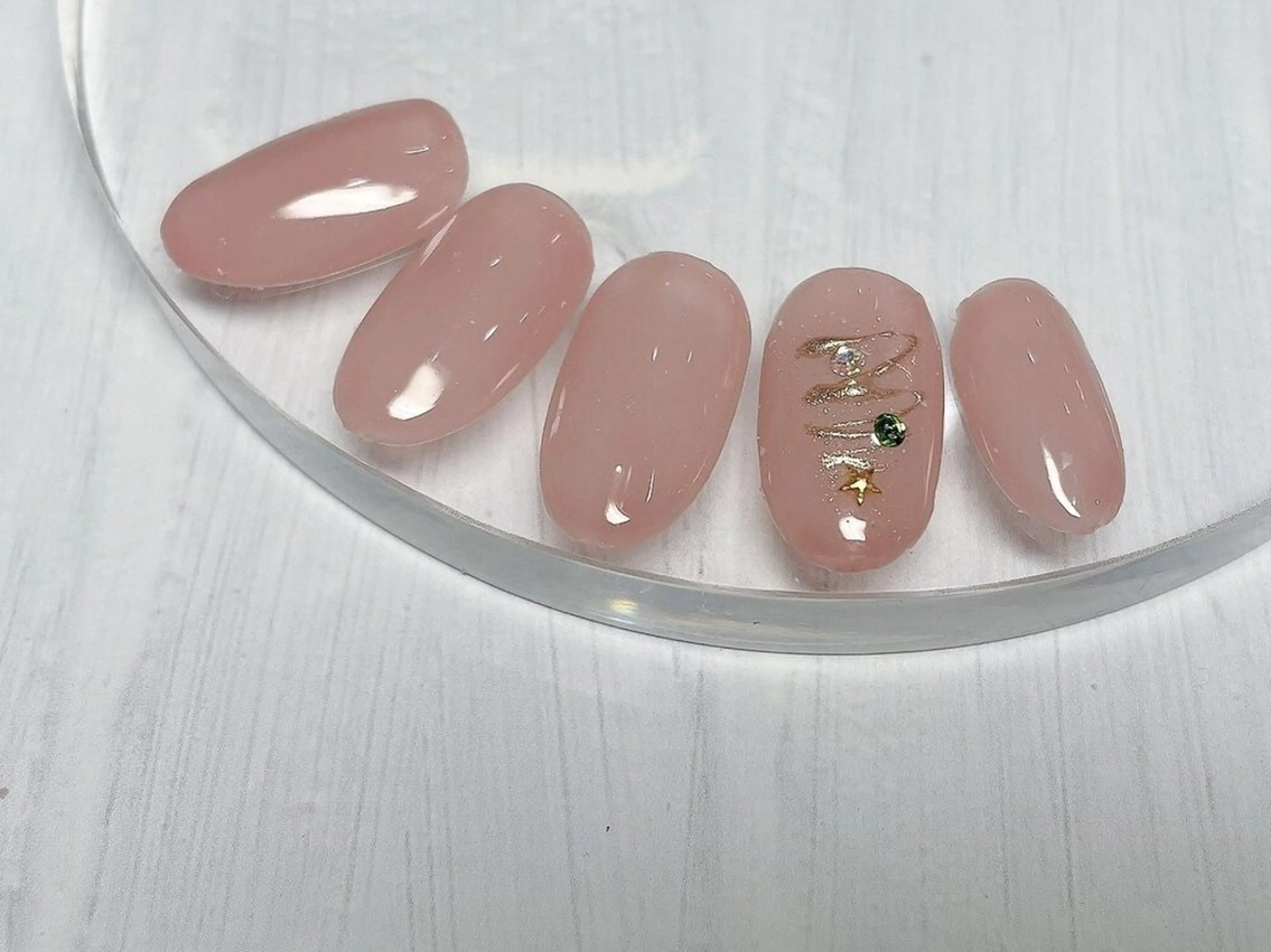 ネイル ハンドネイル VANNAILSALON 海老名店所属・VANNAIL 海老名店のネイルデザイン