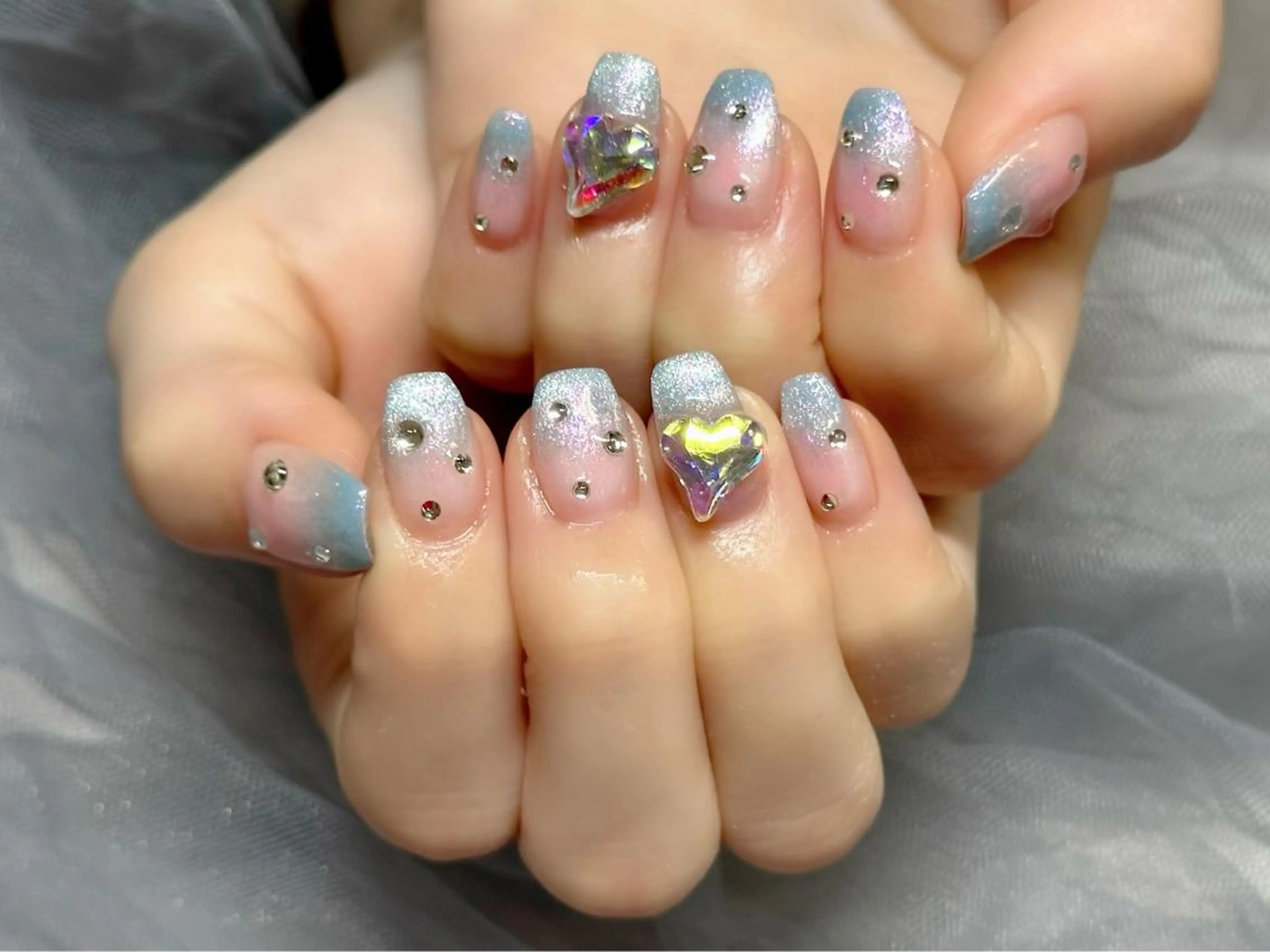 ネイル チークネイル フレンチネイル 水色 マグネットネイル マグネットフレンチ ハンドネイル KURELLY所属・Nail Salon KURELLYのネイルデザイン