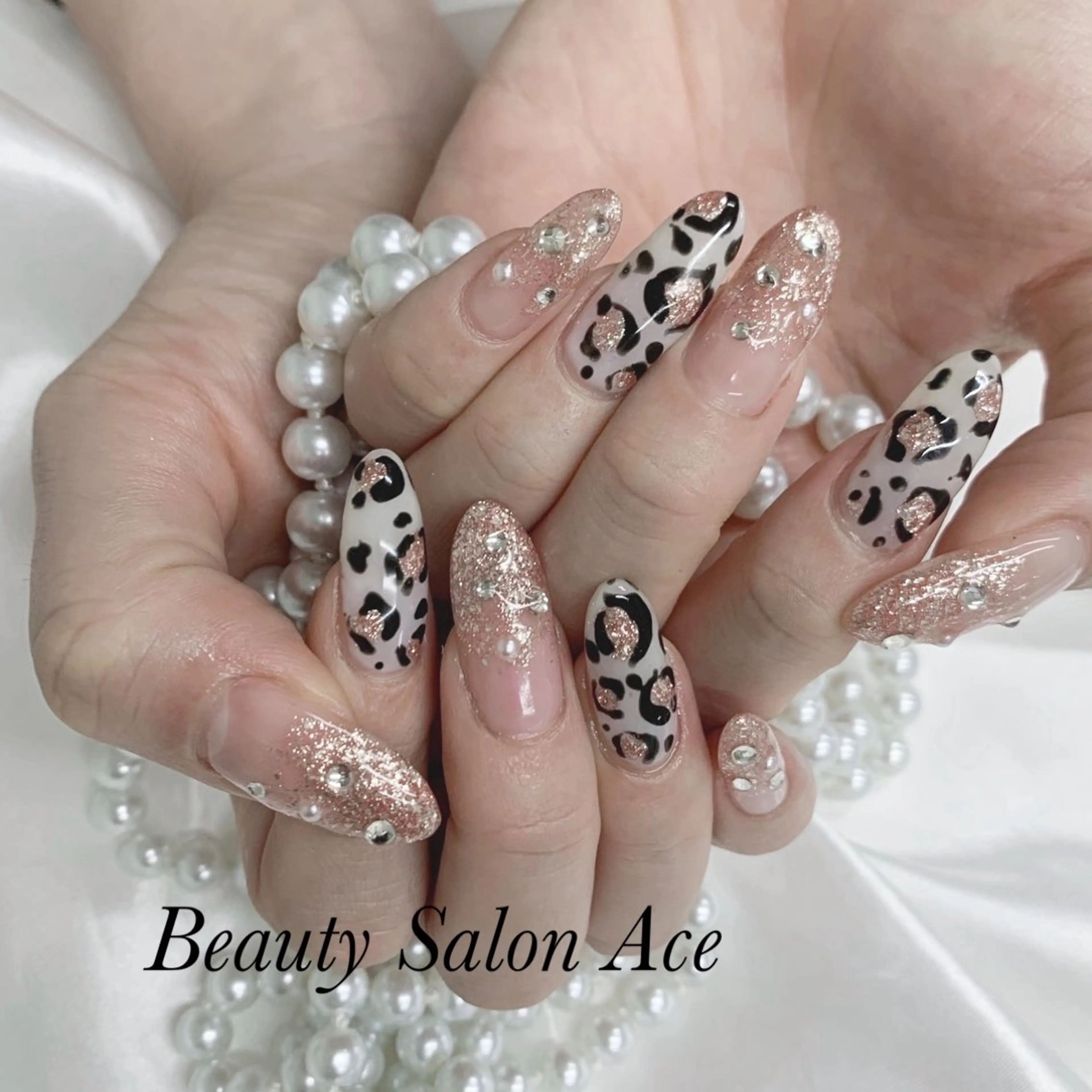 ネイル ラメ(グリッター) ハンドネイル ハンドケア Beauty Salon Ace（ネイルサロン　エース）所属・フィルイン専門店 Aceのネイルデザイン