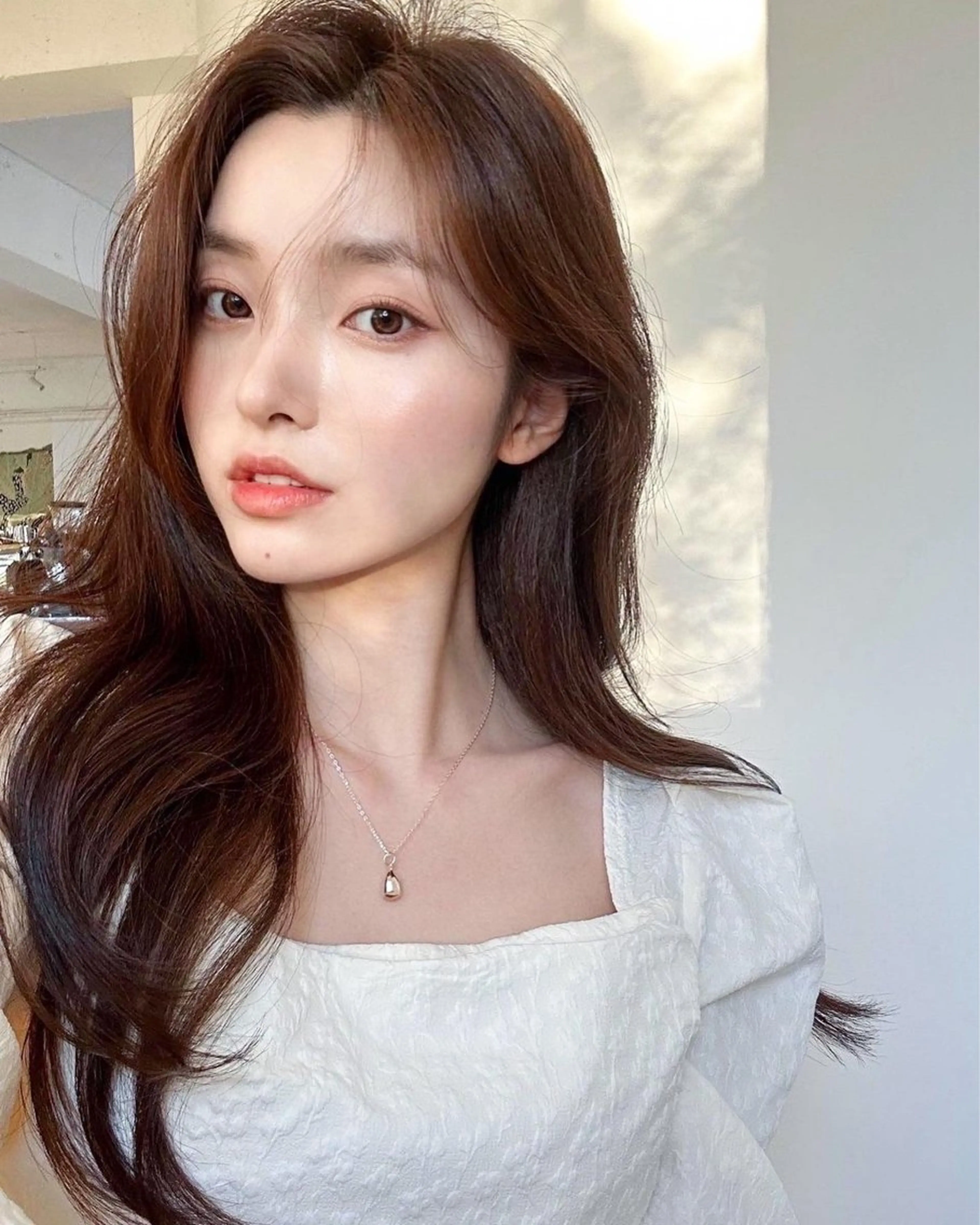 セミロング カラー SALOWIN浦和店所属・1日5名限定美容師 miwaのヘアスタイル