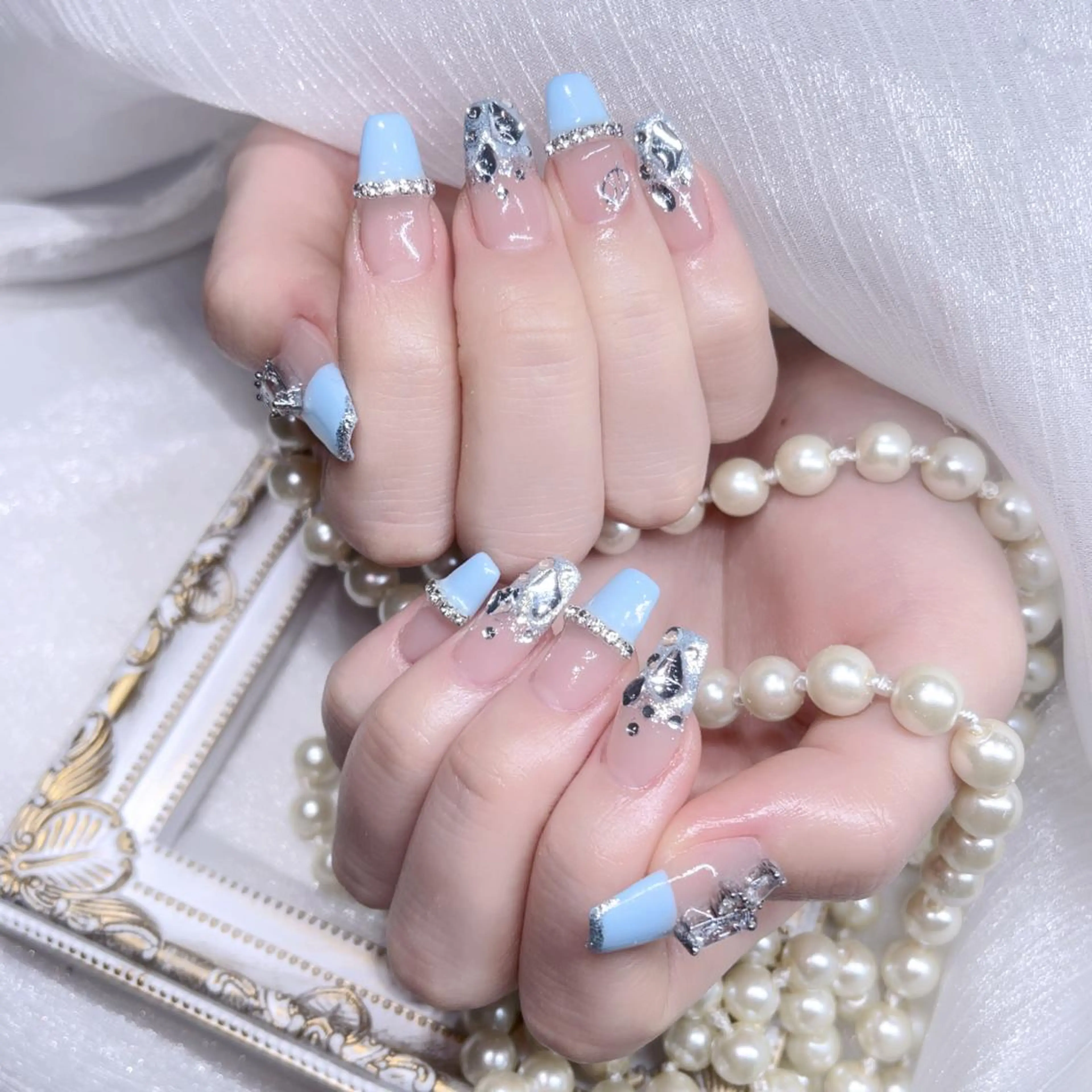 ネイル ハンドネイル Queens みなみのネイルデザイン