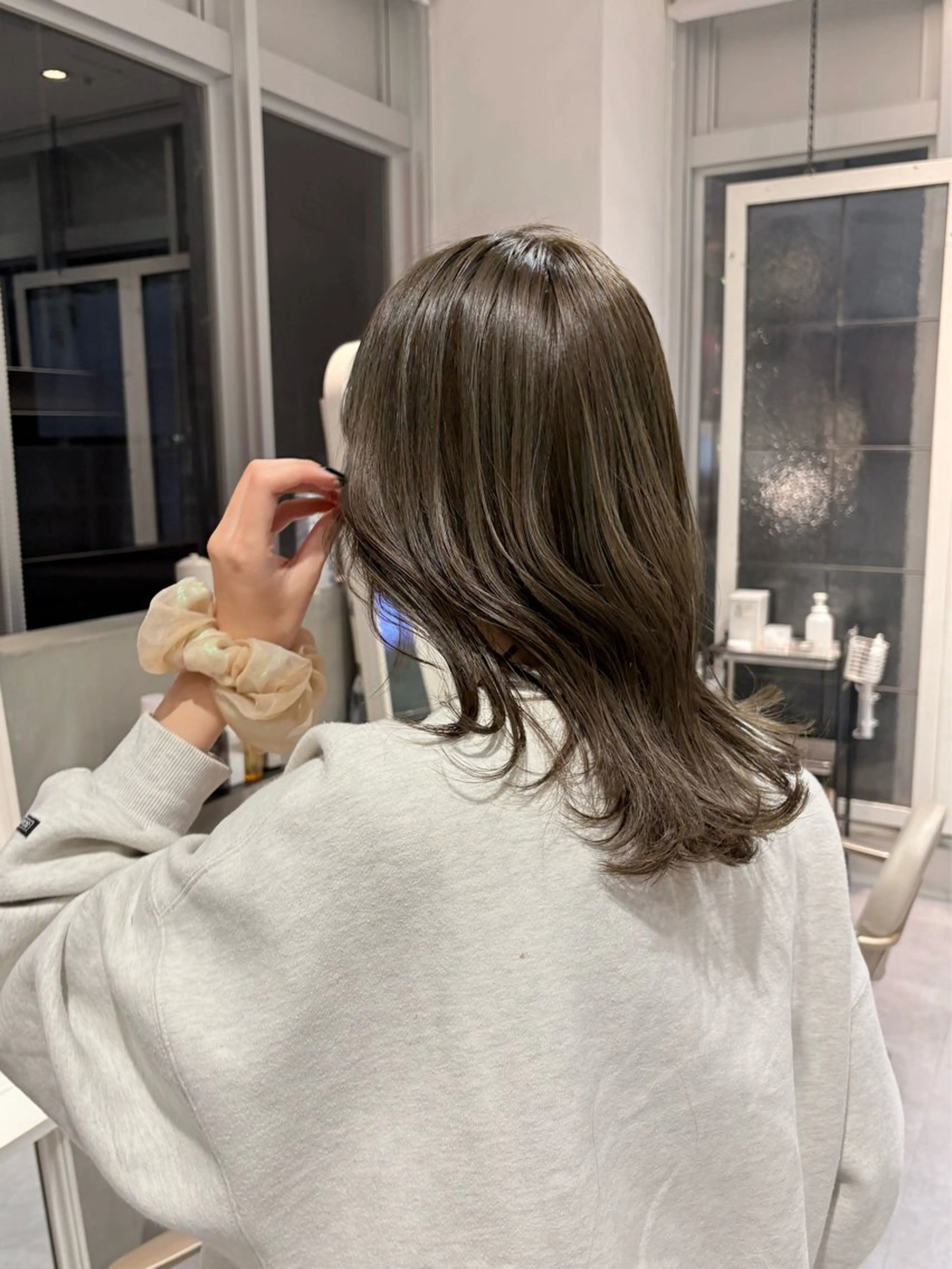 セミロング カラー mashu Atoro所属・梅田美容室 / miyuの眉毛・アイブロウイメージ