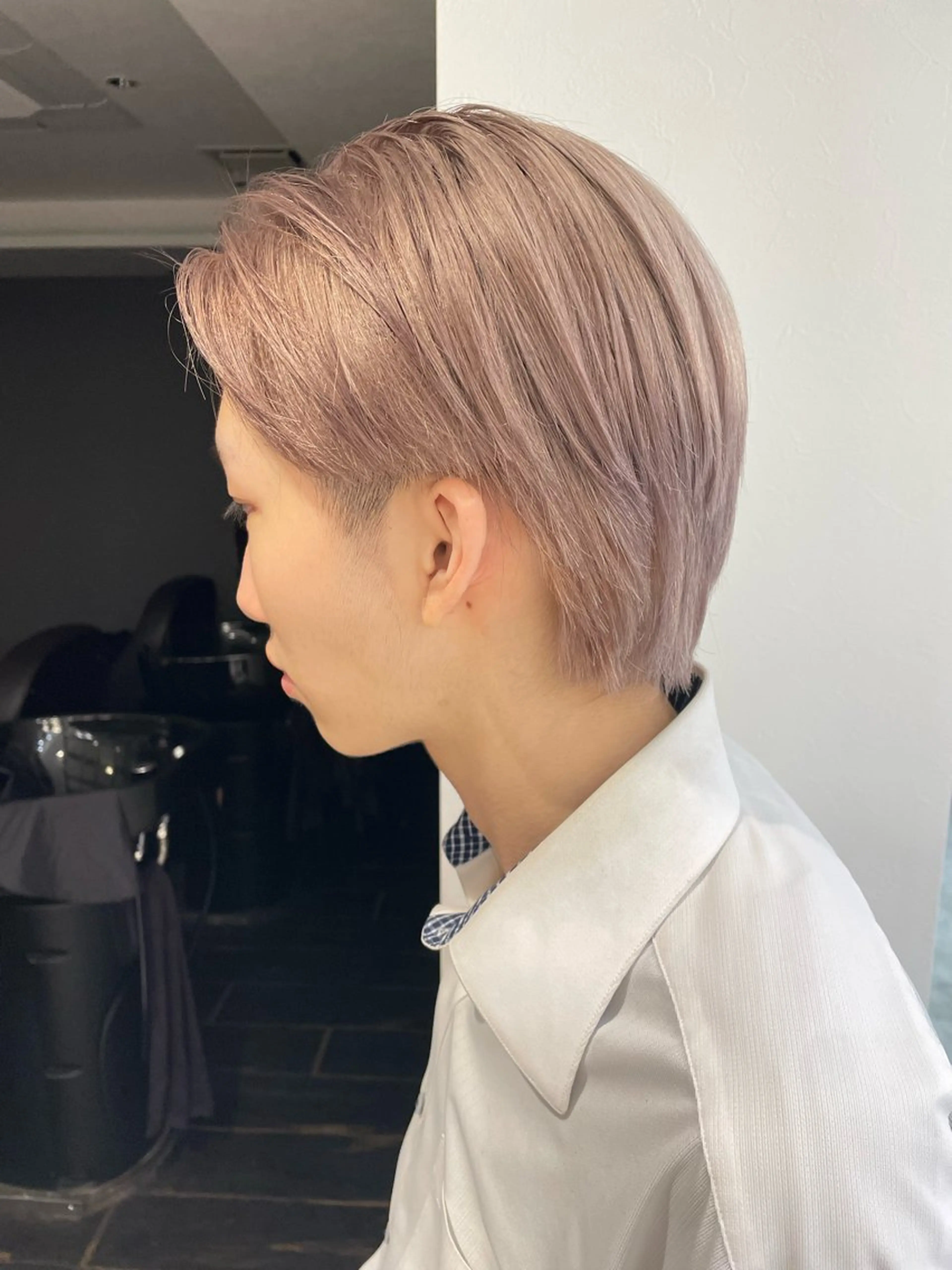 カラー メンズ メンズブリーチ ベージュカラー ブリーチ イルミナカラー ホワイトベージュ ケアブリーチ🌟 ♢WATARU♢のヘアスタイル