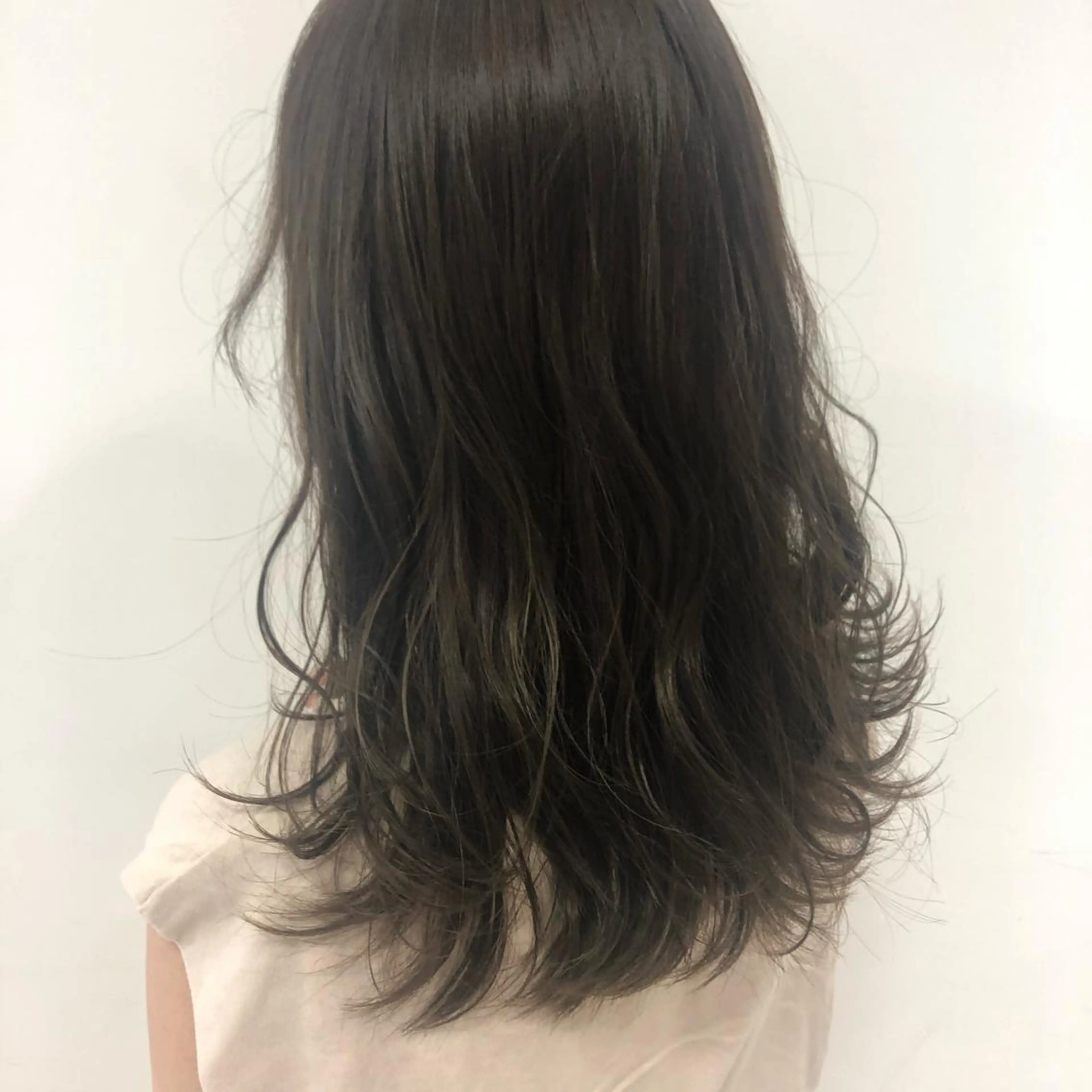 ロング カラー GLROW haruhiのヘアスタイル