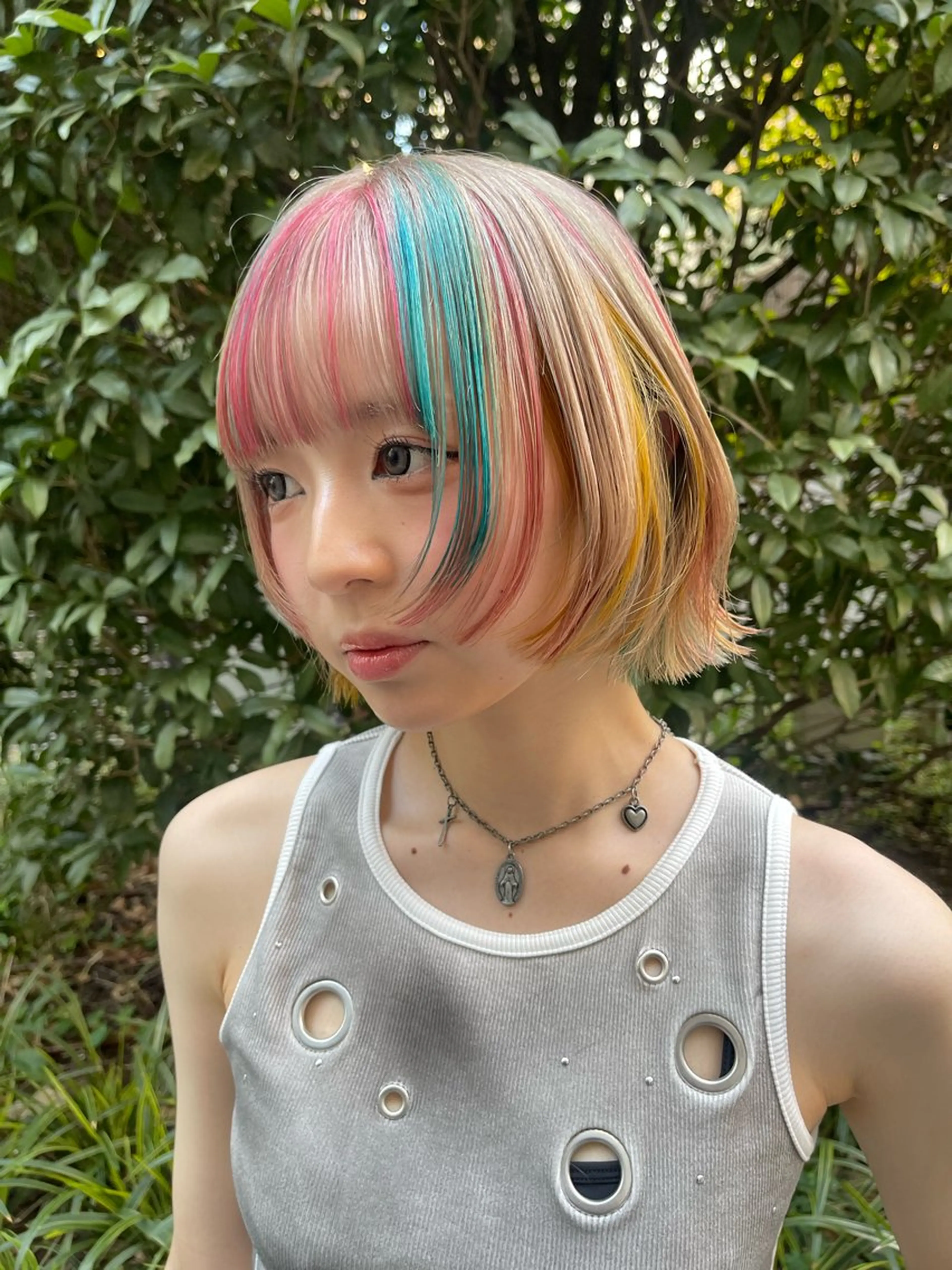 ハイブリーチ➕カラー➕トリートメントの写真