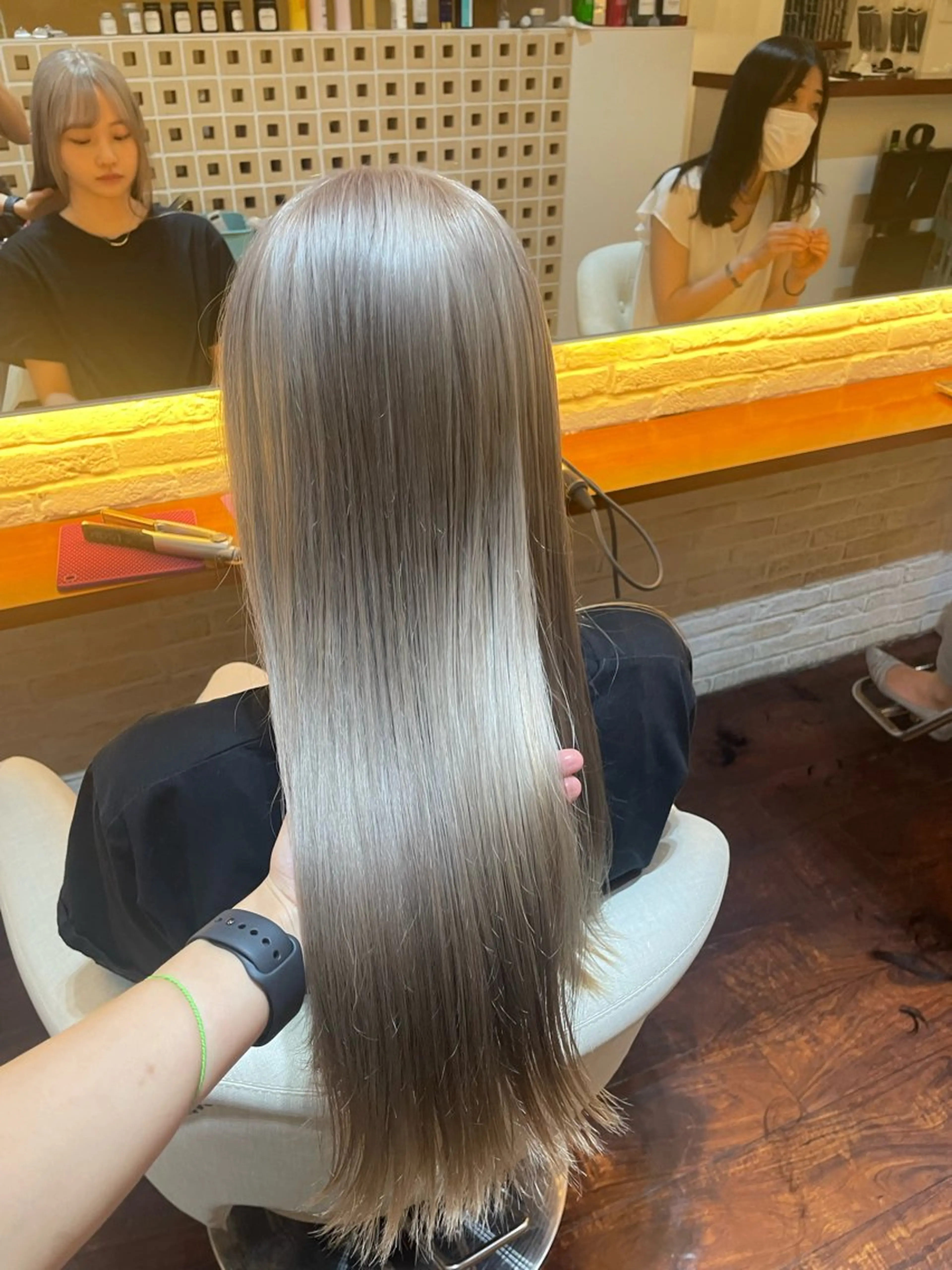 カラー ヘアカラー CoCooN nanamiのヘアスタイル