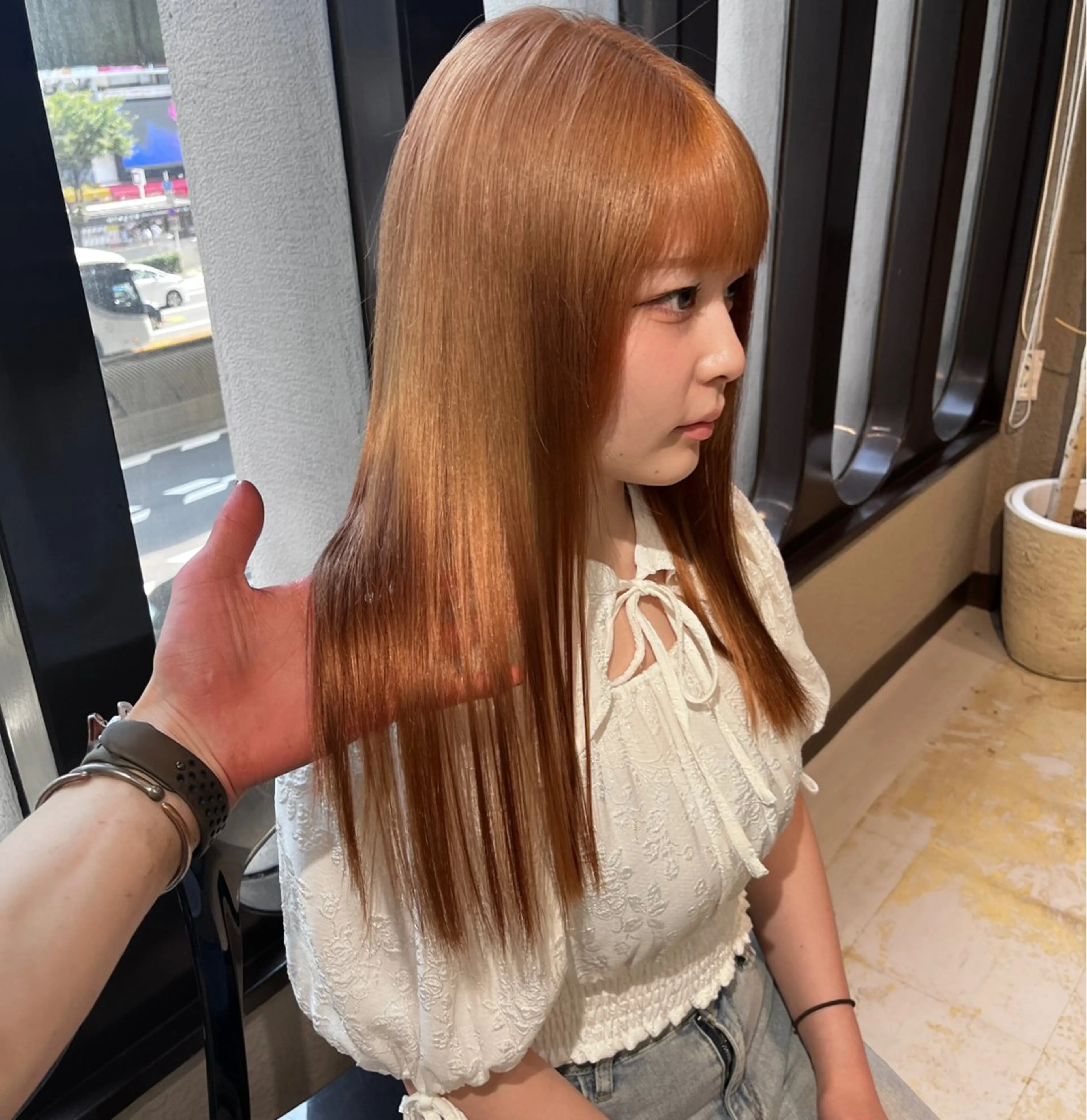セミロング 💖難波艶ハイトーン 髪質改善💖ケンシンのヘアスタイル