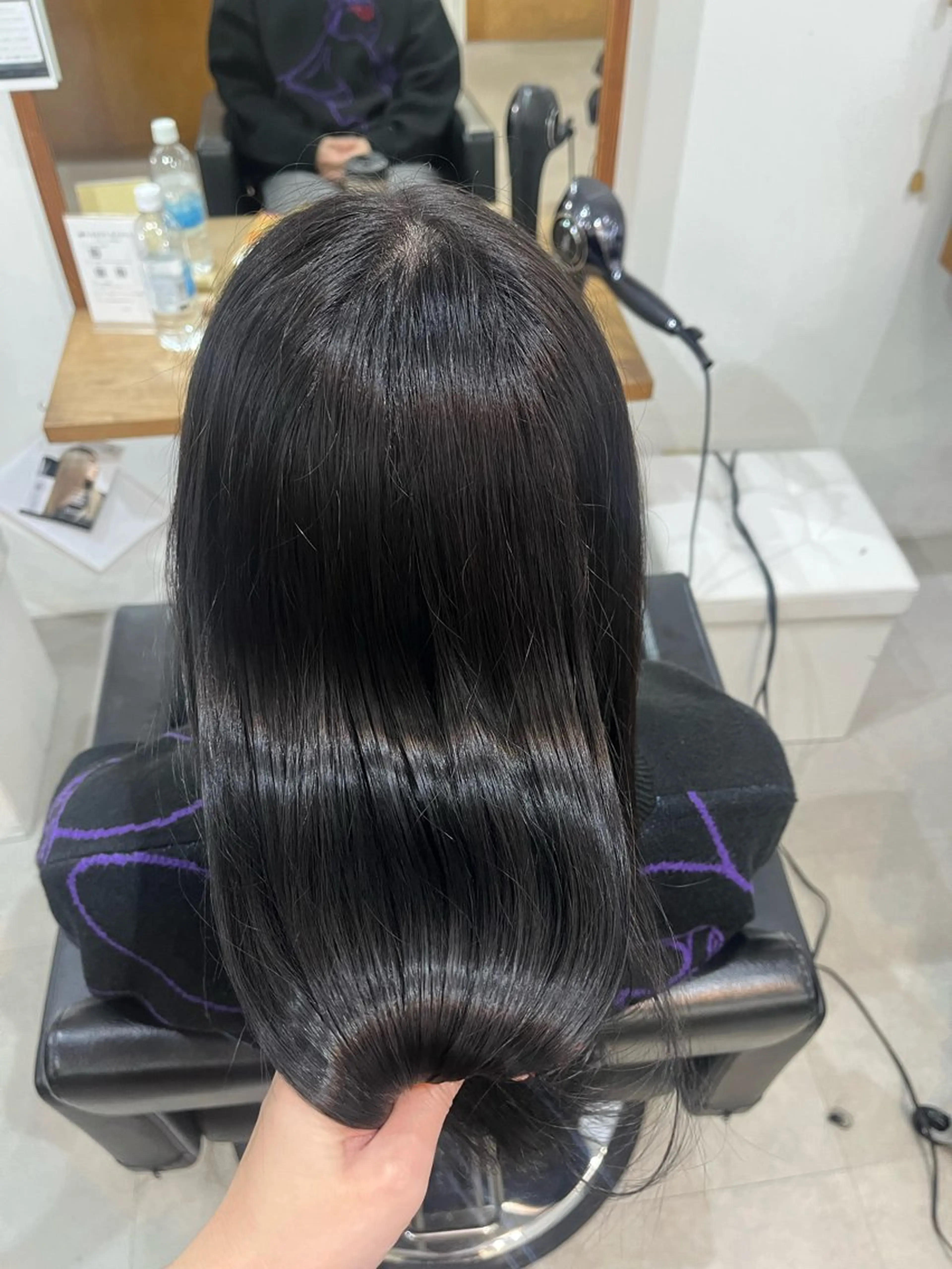 セミロング ✨🎨ブリーチなし 透明感カラー✨美友のヘアスタイル