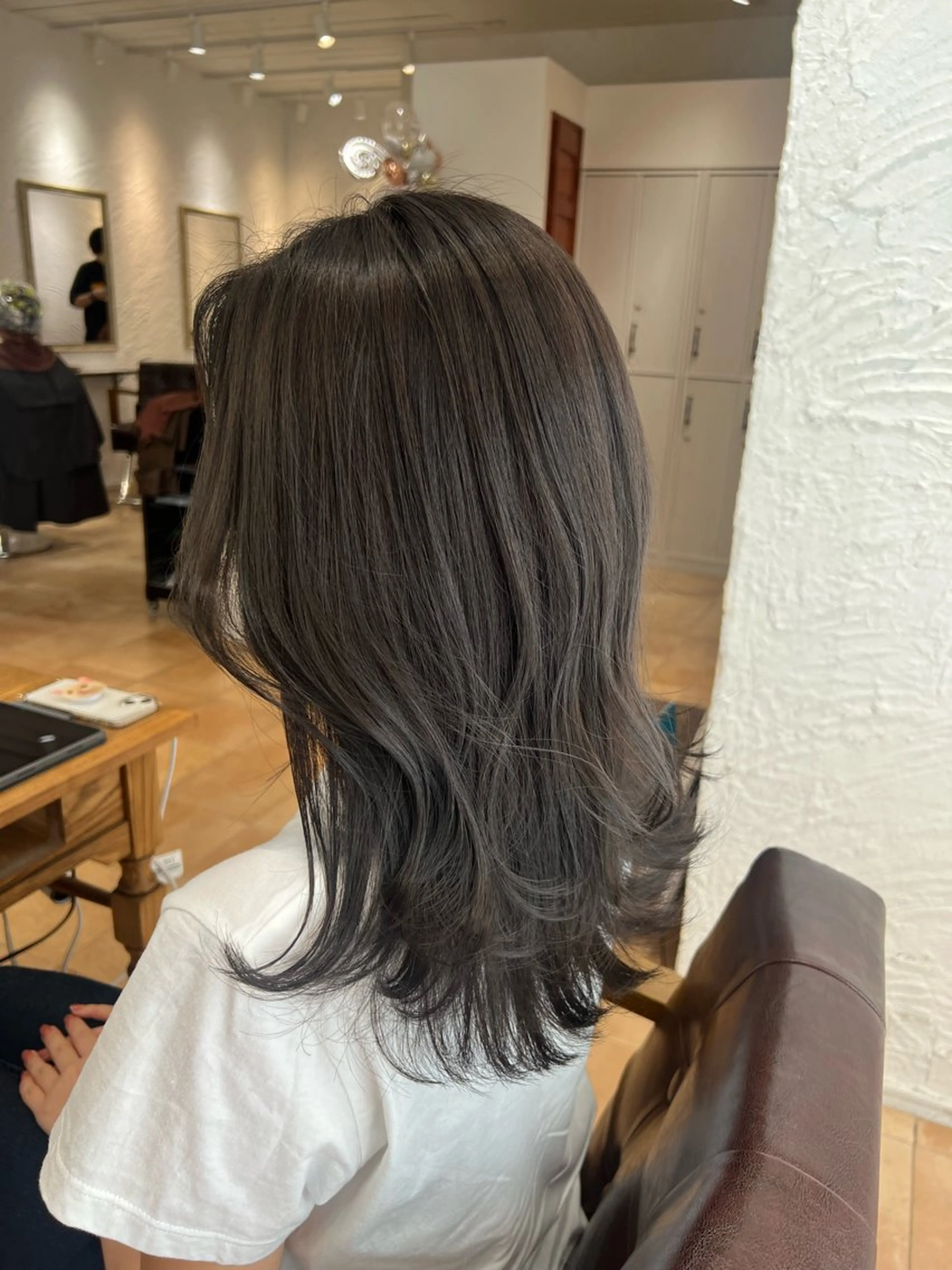 セミロング カラー 🥀韓国ヘア🥀 宮津真菜のヘアスタイル